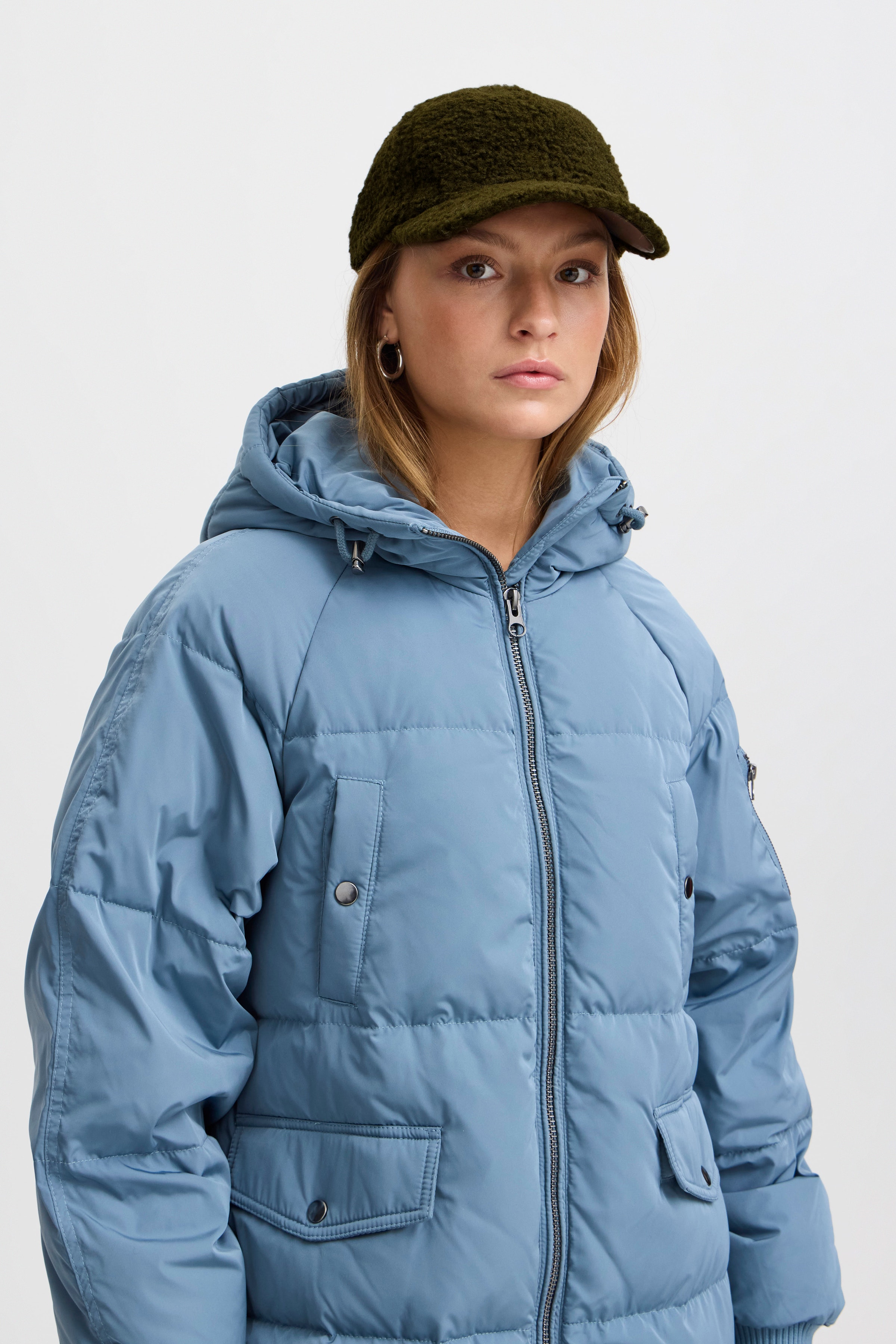 IANADINE Hatt LOOKBOOK FRONT 20121533-180629