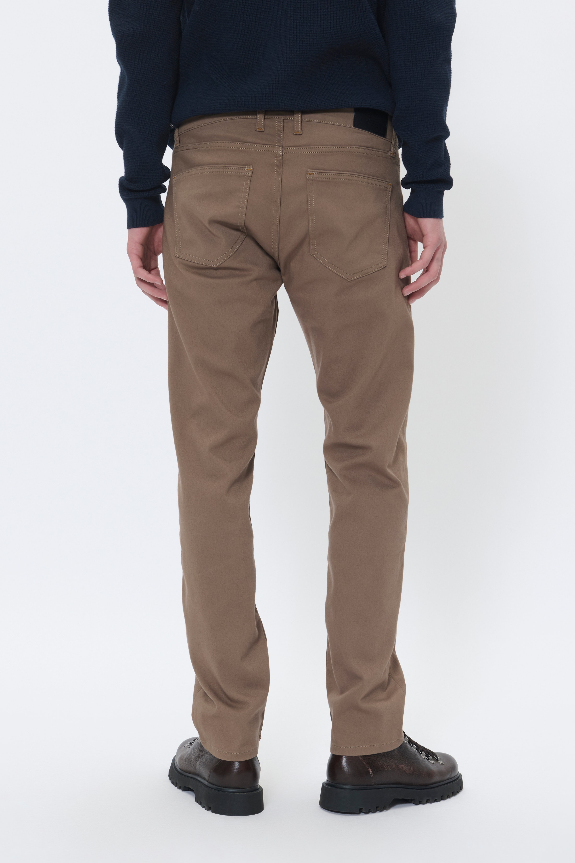 MApete Bukser LOOKBOOK BACK 30205683-190808