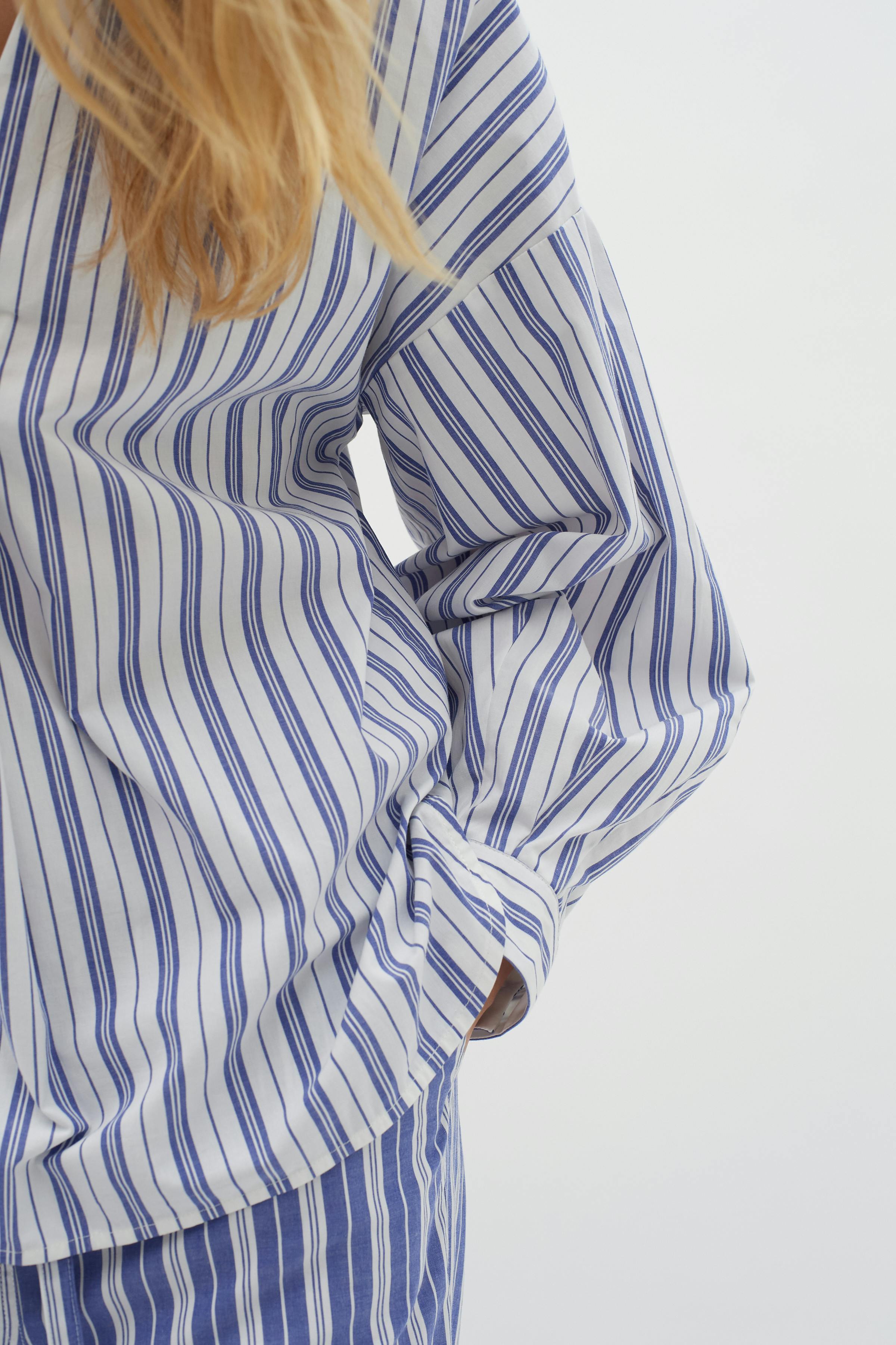 LulaIW Blus LOOKBOOK DETAIL 30109500-303039