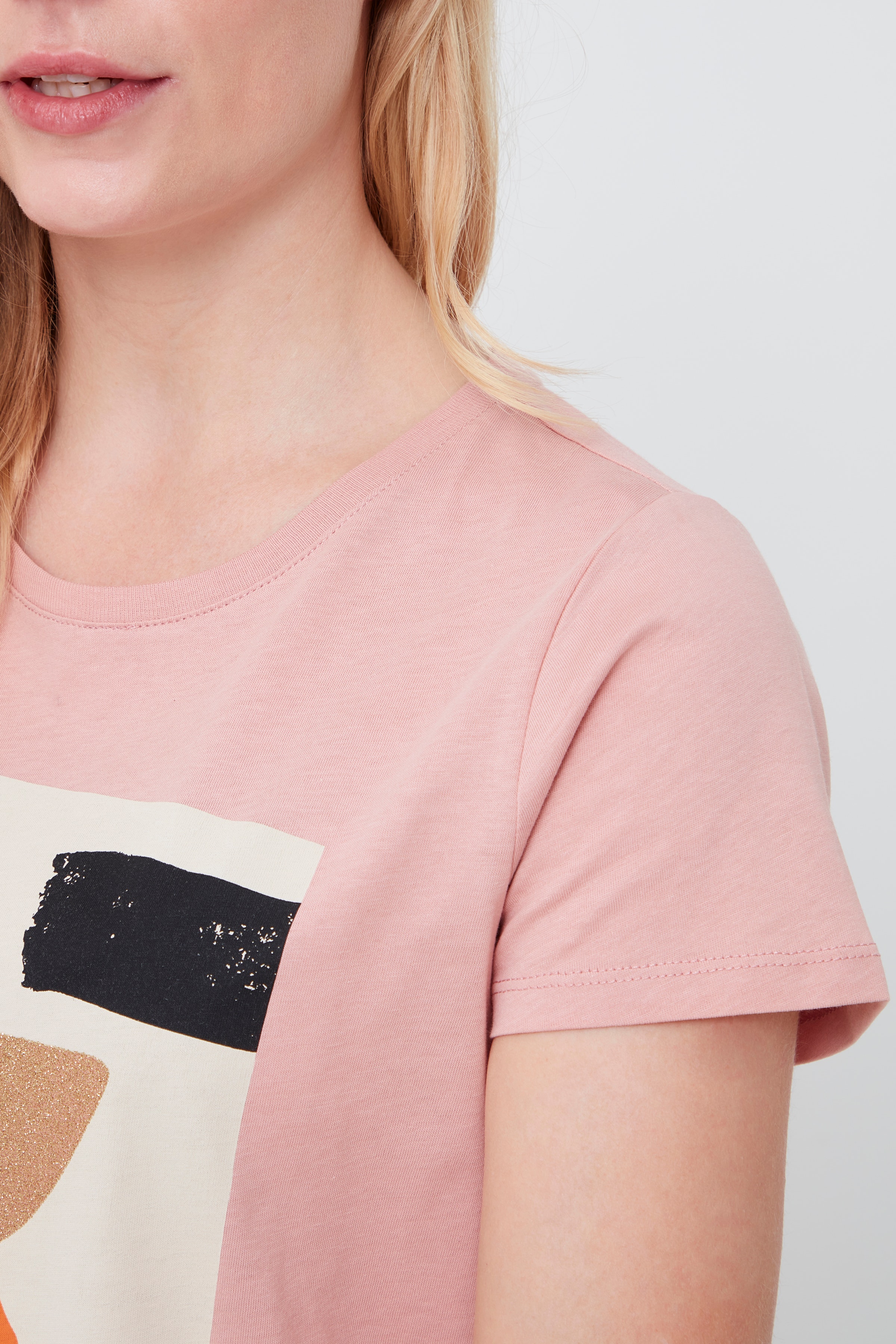 T-shirt LOOKBOOK DETAIL 20609659-151512