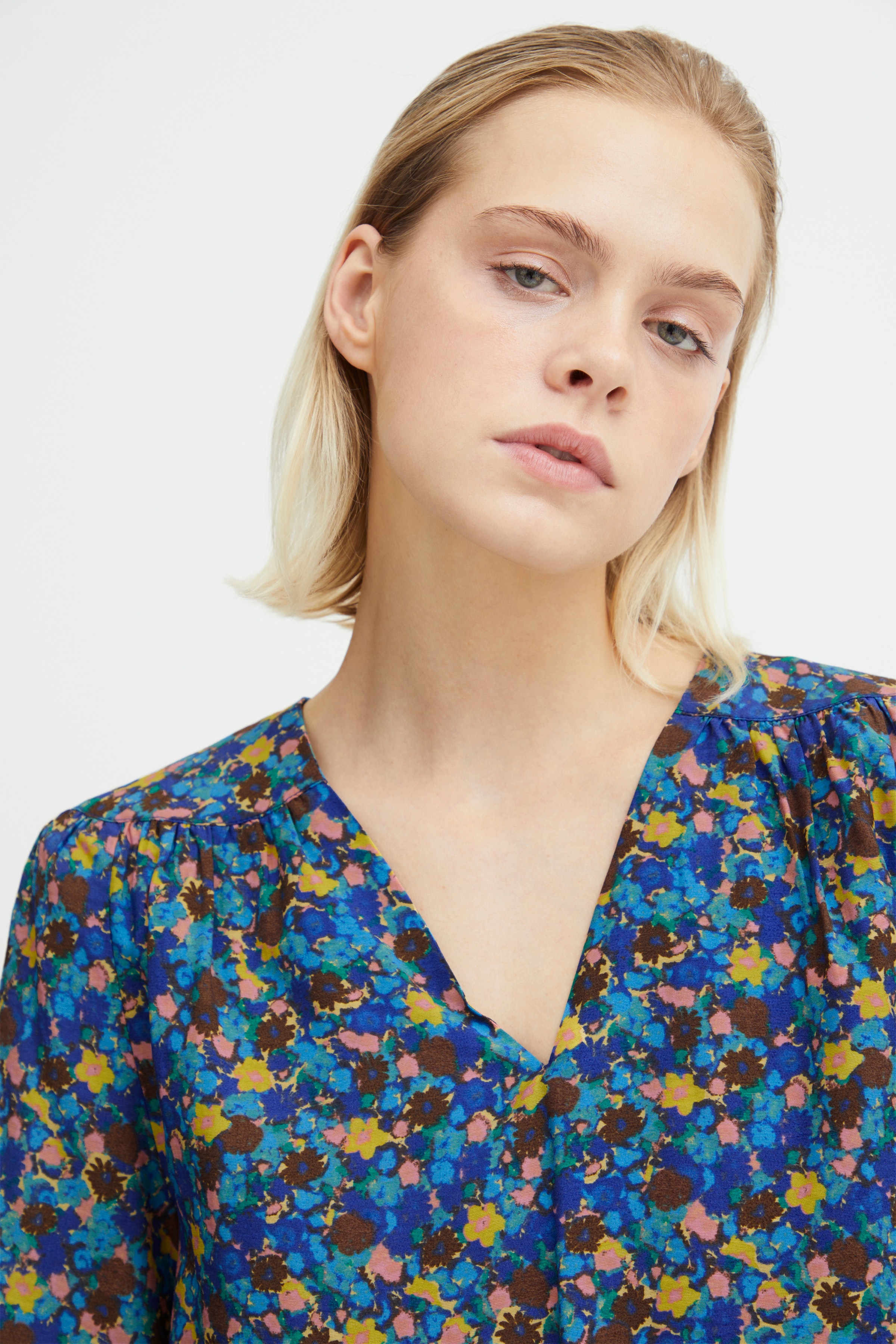 IHTILLA Bluse LOOKBOOK DETAIL 20117921-174336