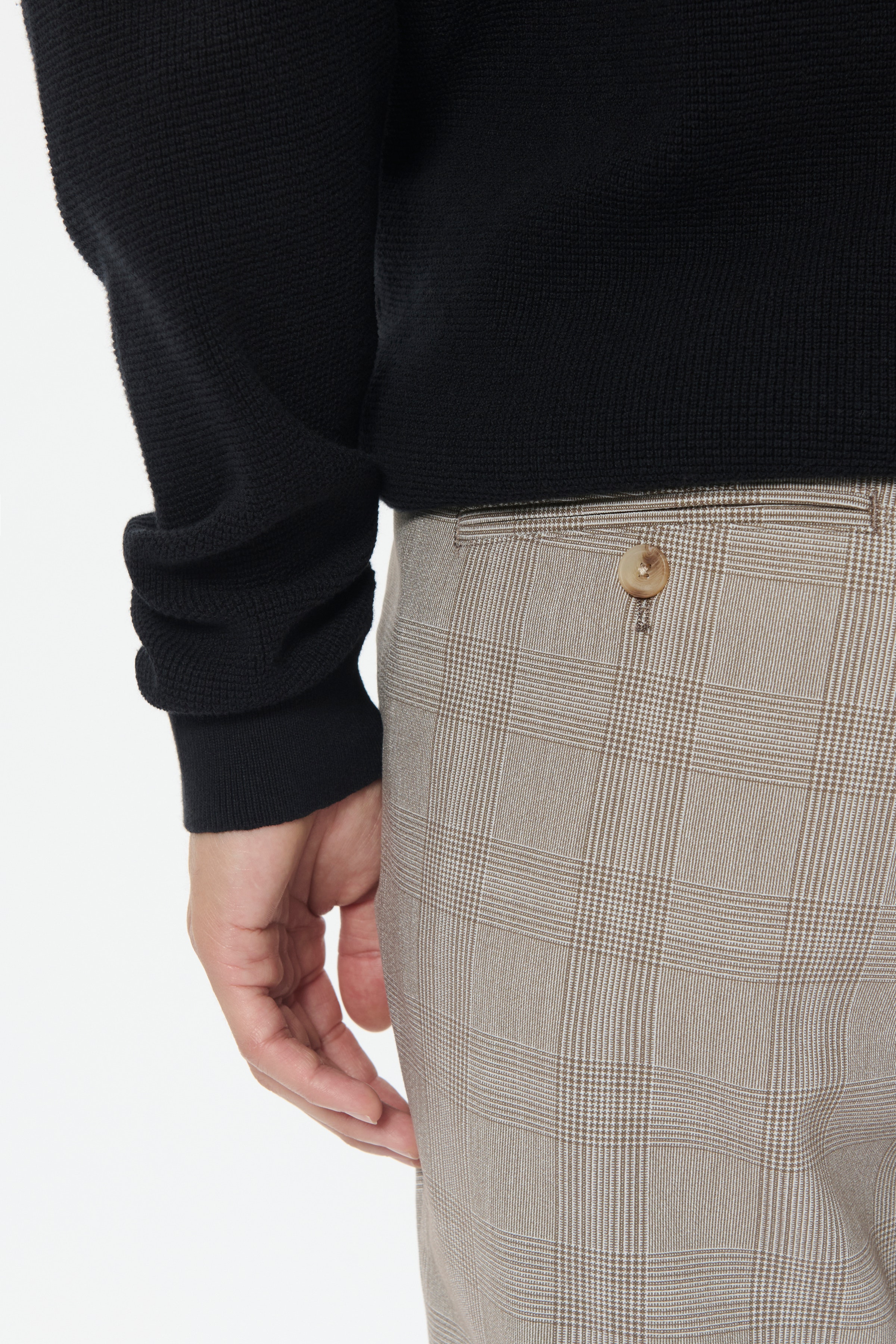 MAliam Hose LOOKBOOK DETAIL 30208750-181112