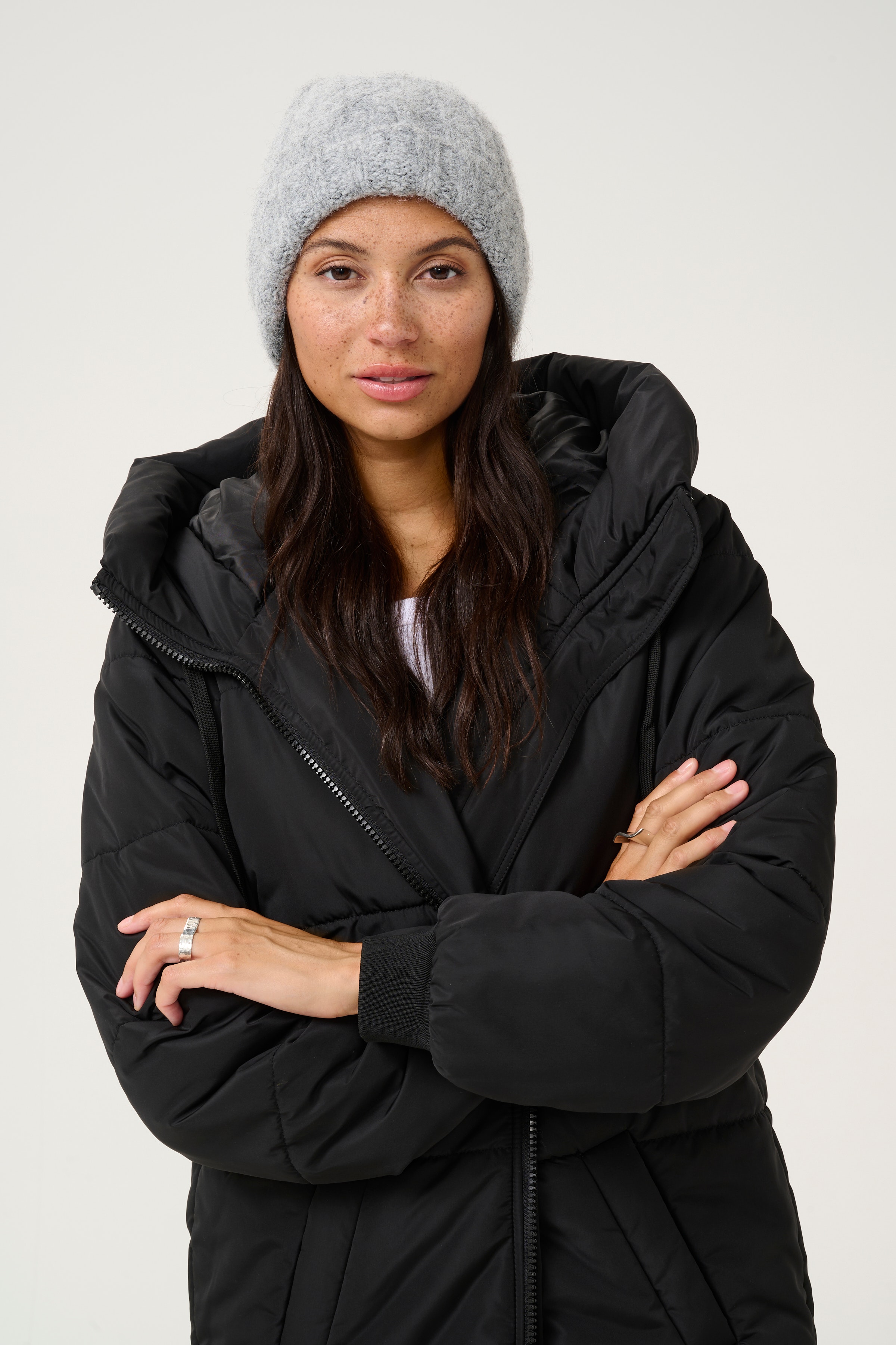 KAadena Hatt LOOKBOOK FRONT 10509903-100126