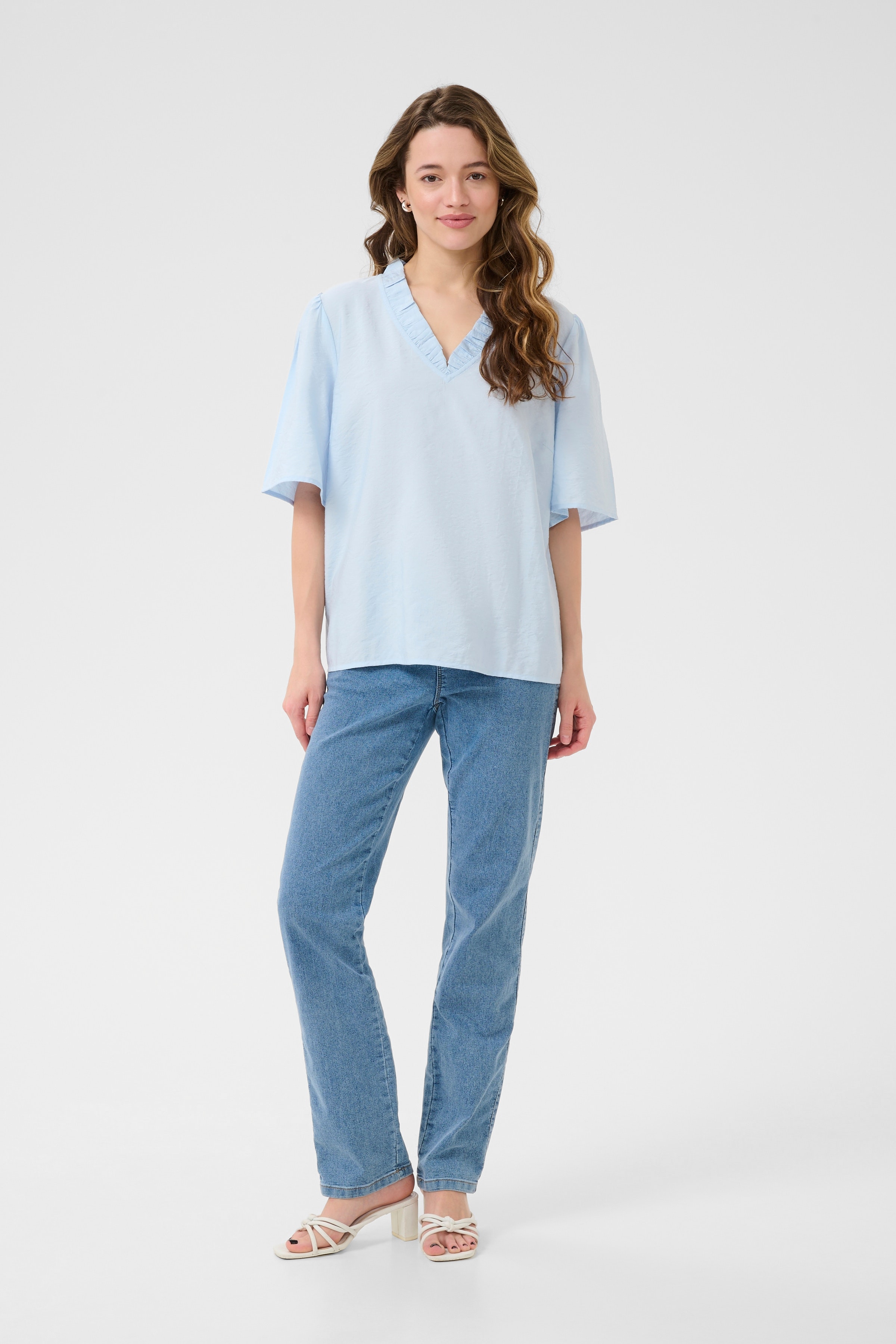 BPjuliana Bluse LOOKBOOK FRONT 10590939-144005B