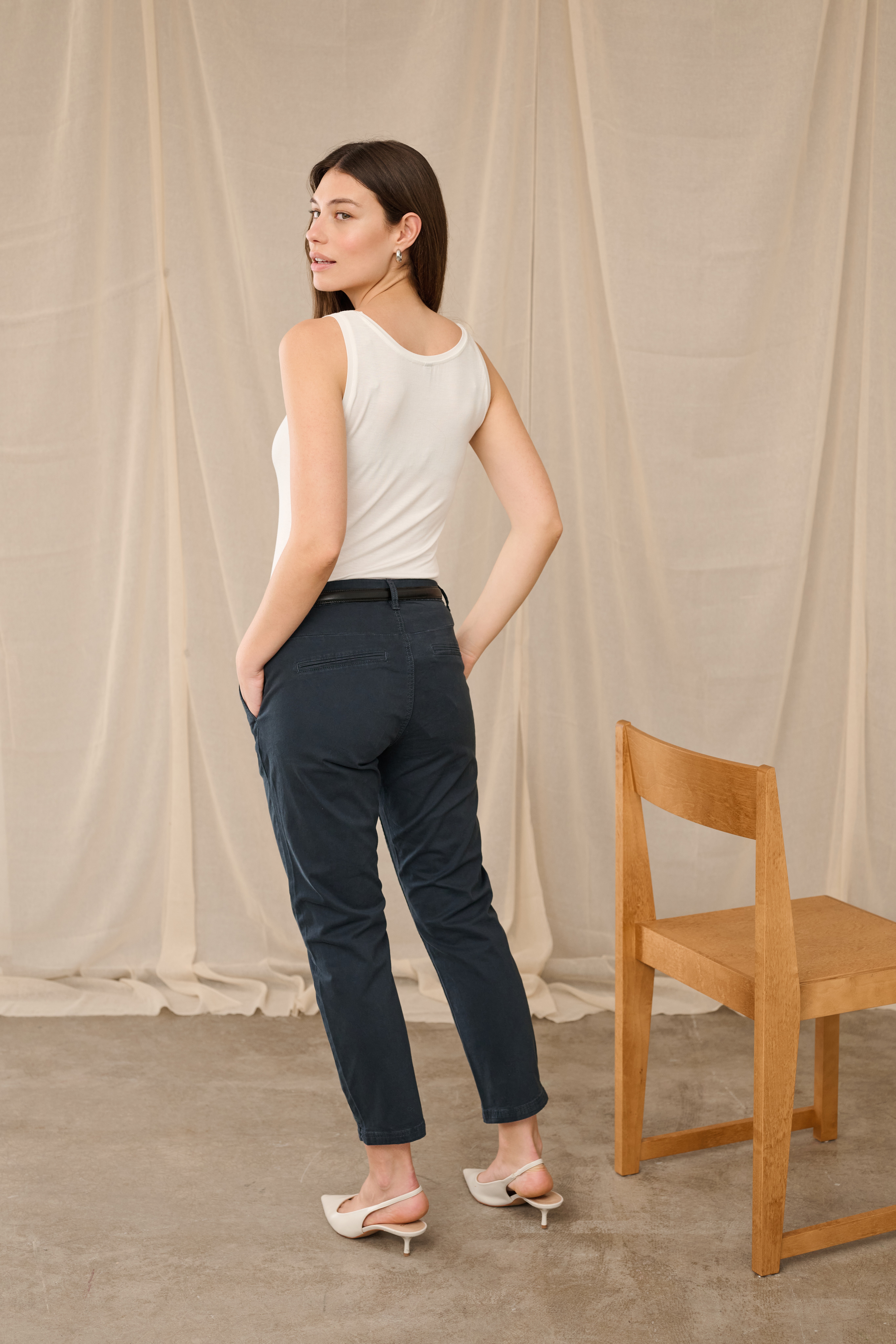 CUbrita Trousers LOCATION NONE 50110329-194011