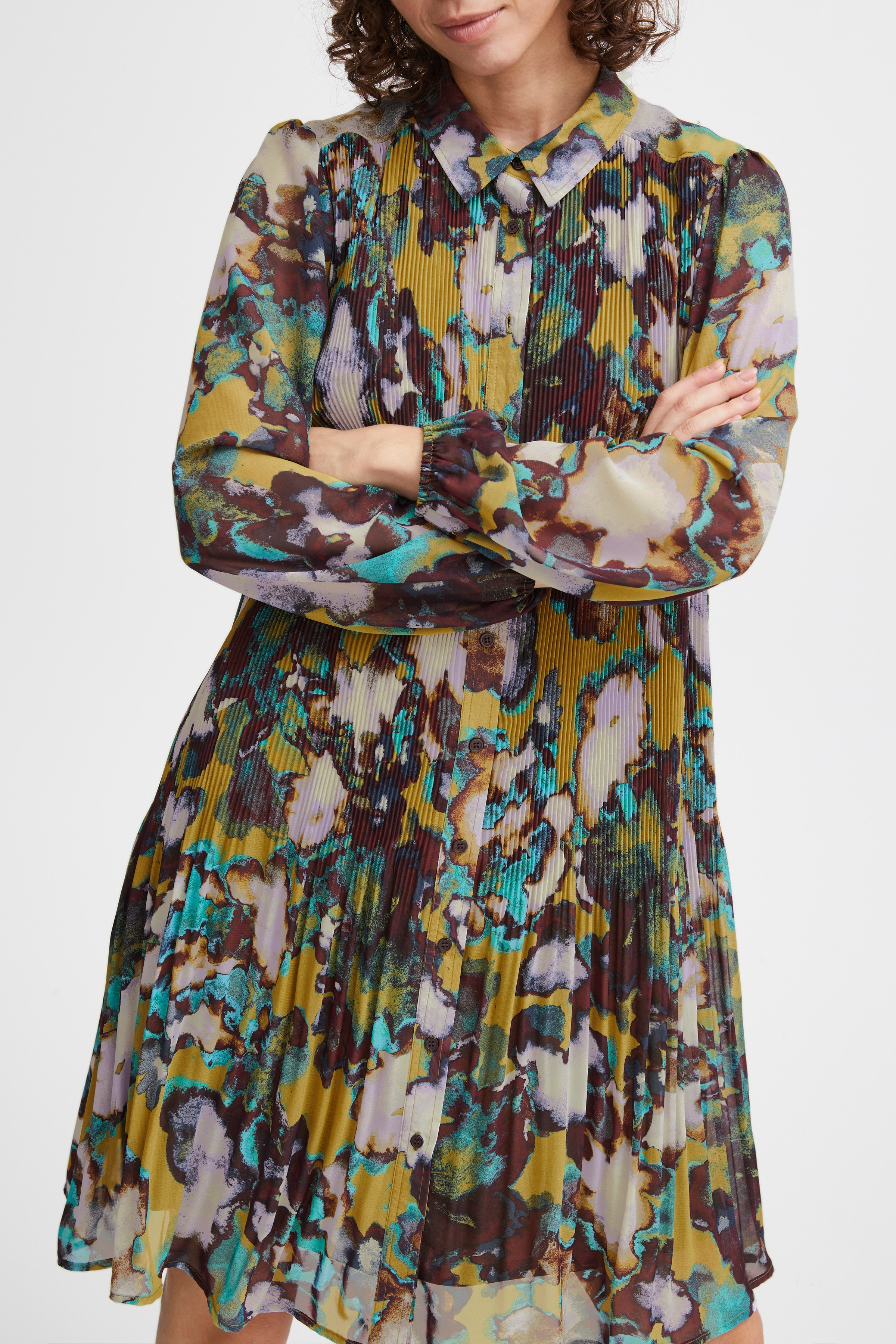 IHRILLY Kjole LOOKBOOK DETAIL 20119758-202447