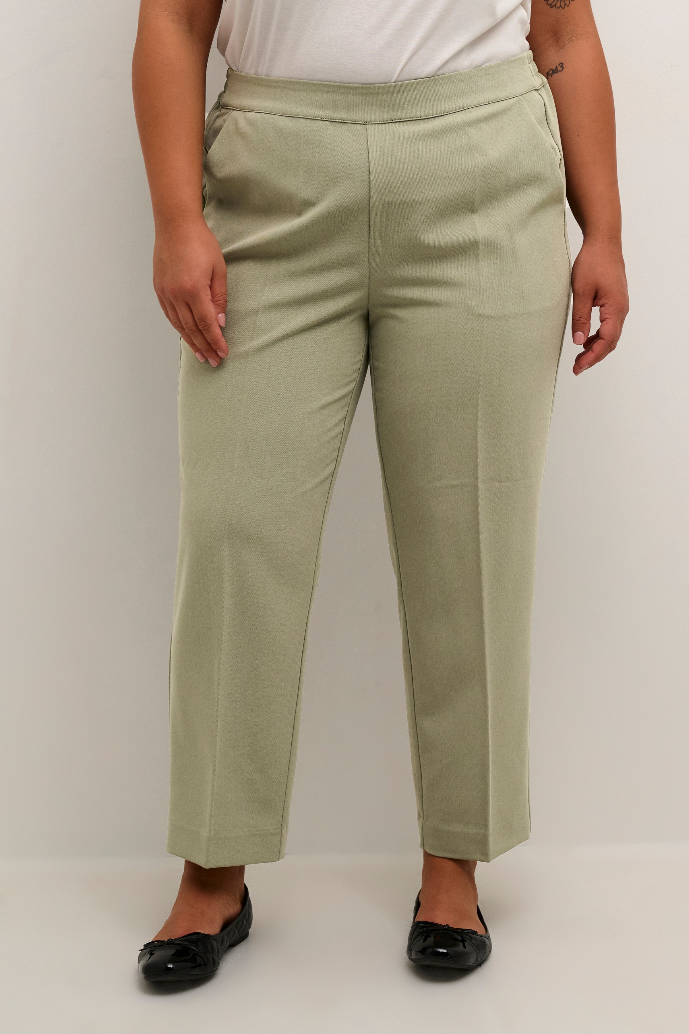 KCsakira Trousers LOOKBOOK FRONT 10580650-170613