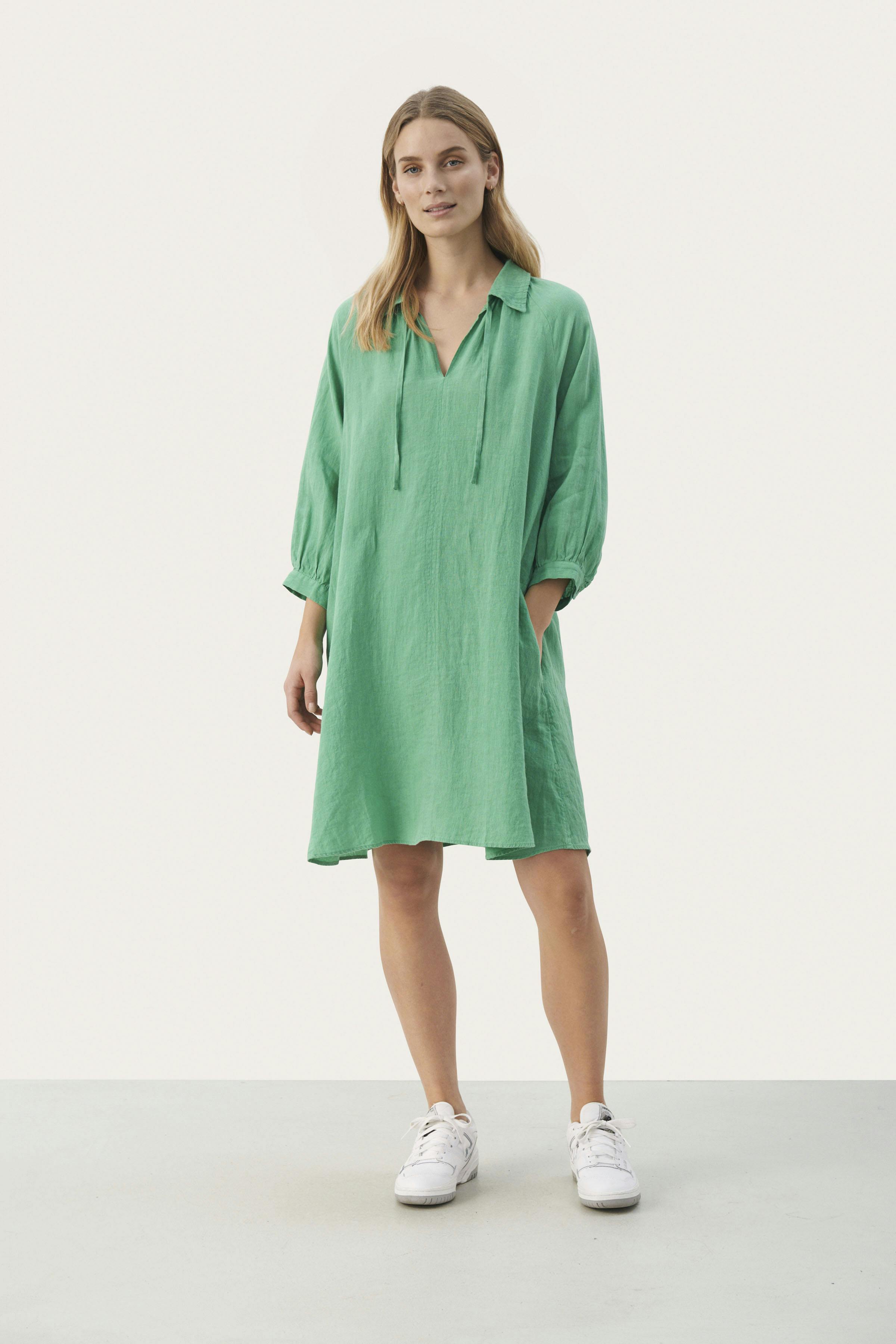 EronaPW Linen dress LOOKBOOK FRONT 30308405-165820