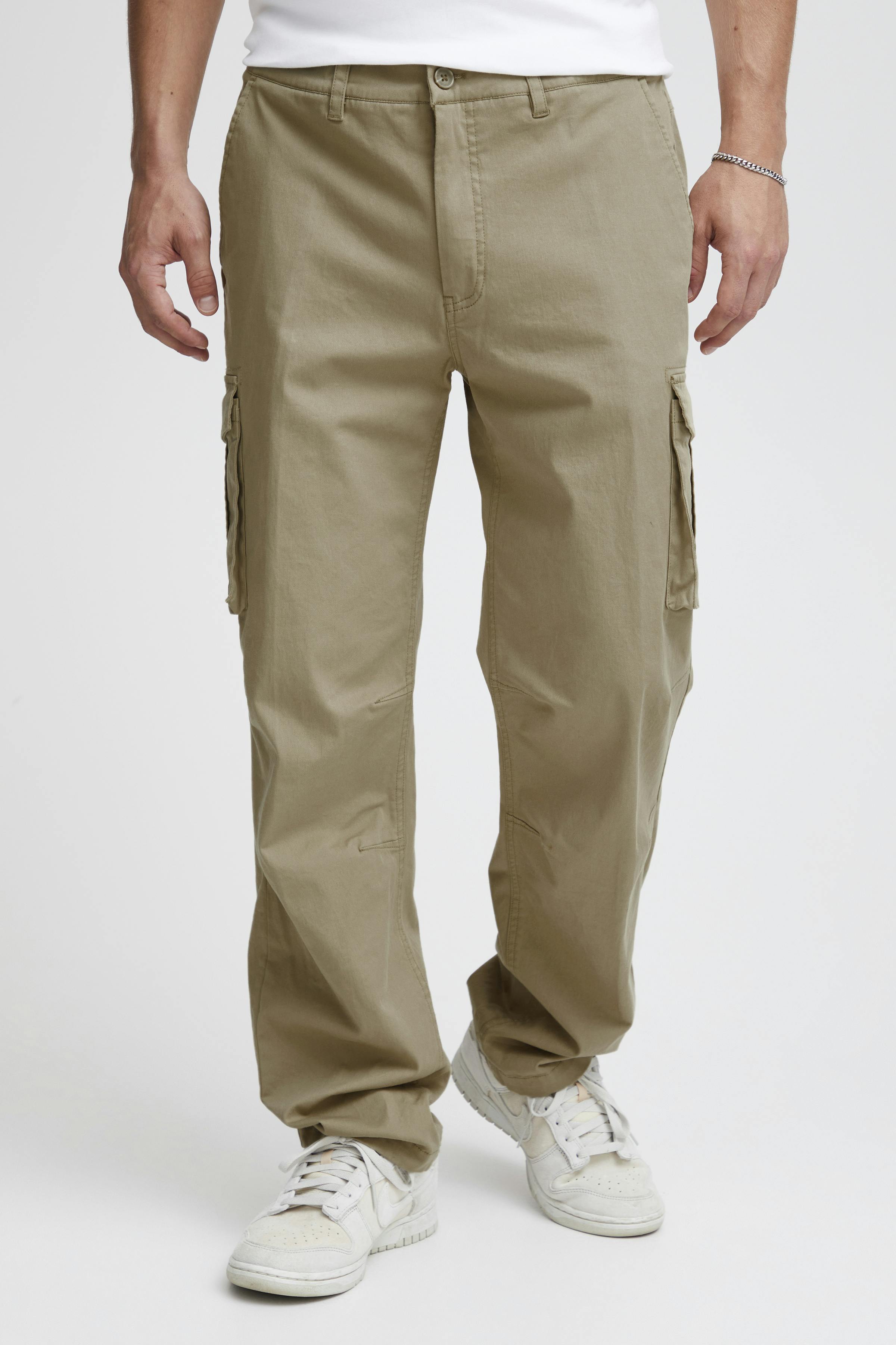 SDJoe Trousers LOOKBOOK FRONT 21108166-170630