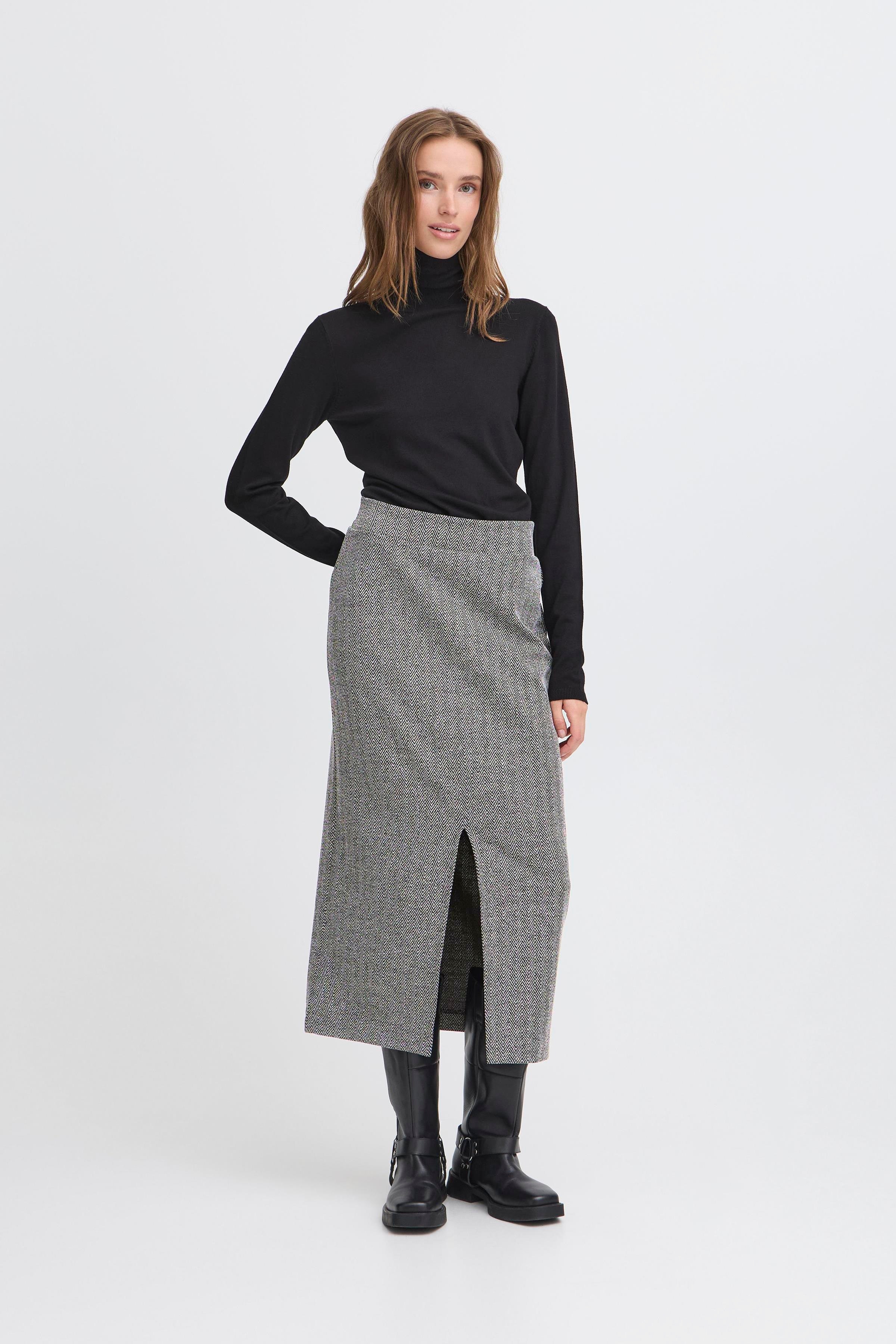 IHKATE Skjørt LOOKBOOK FRONT 20122404-203523