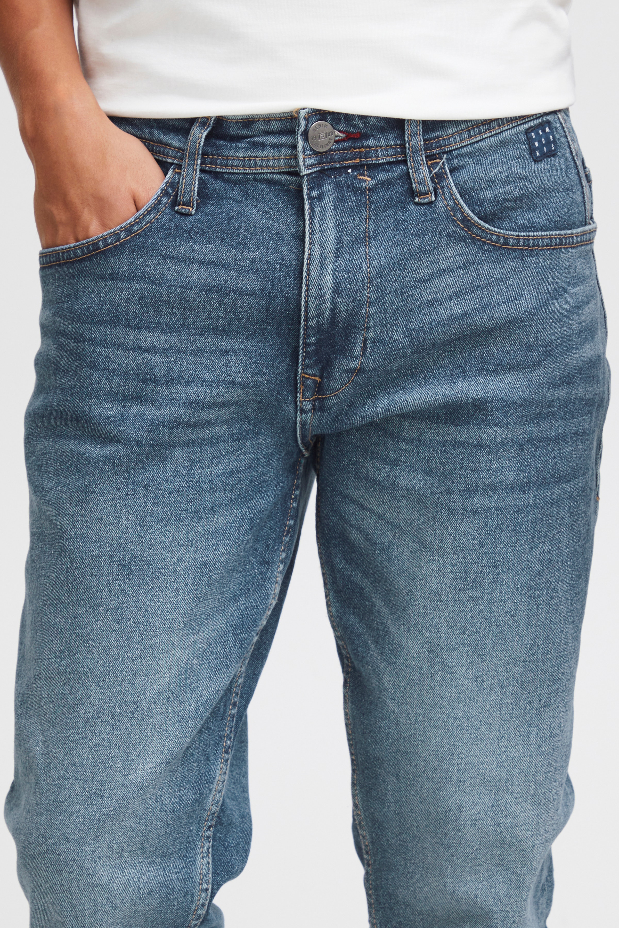 Jeans LOOKBOOK DETAIL 20710811-76200