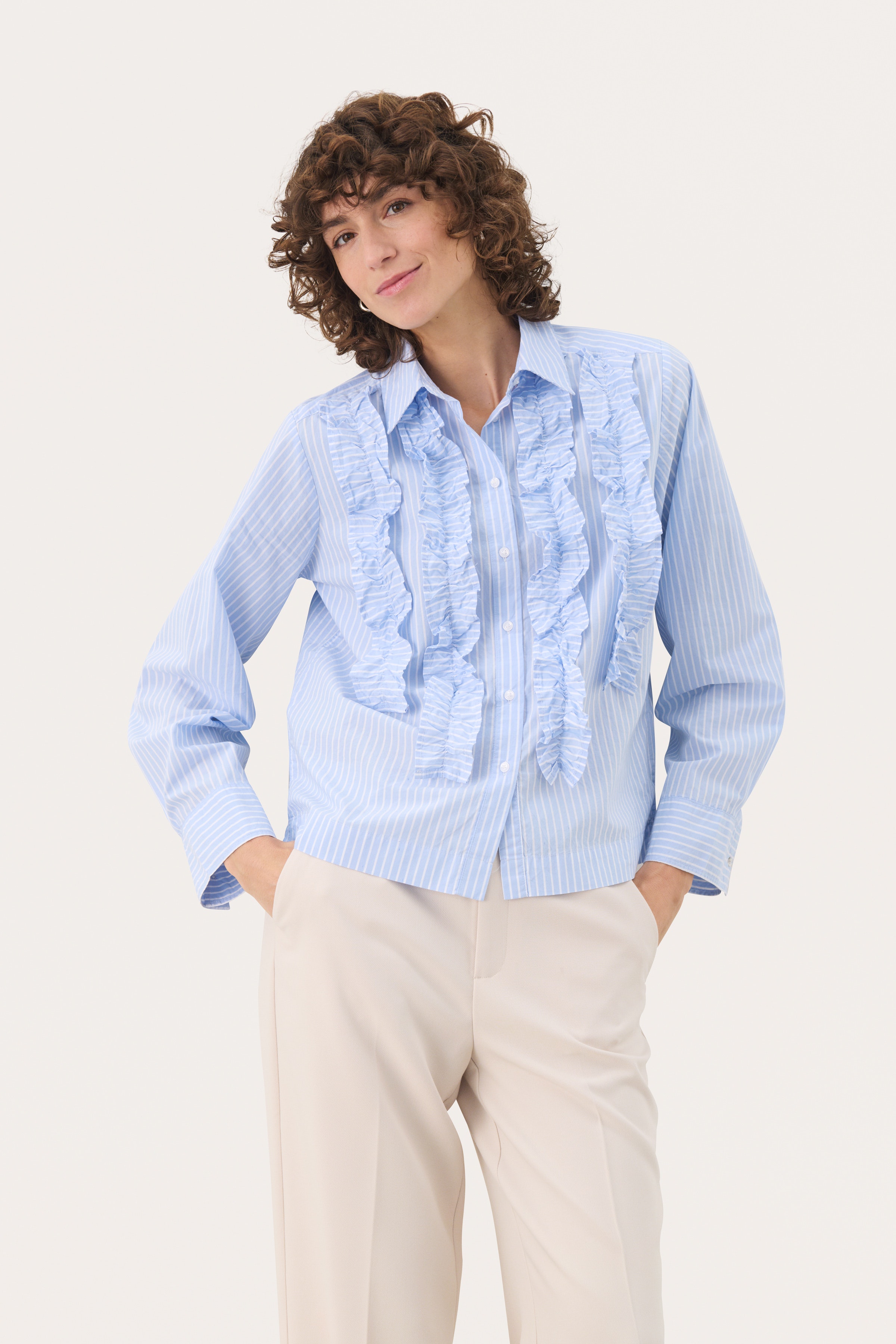 PranveraPW Overhemd LOOKBOOK FRONT 30309265-302827