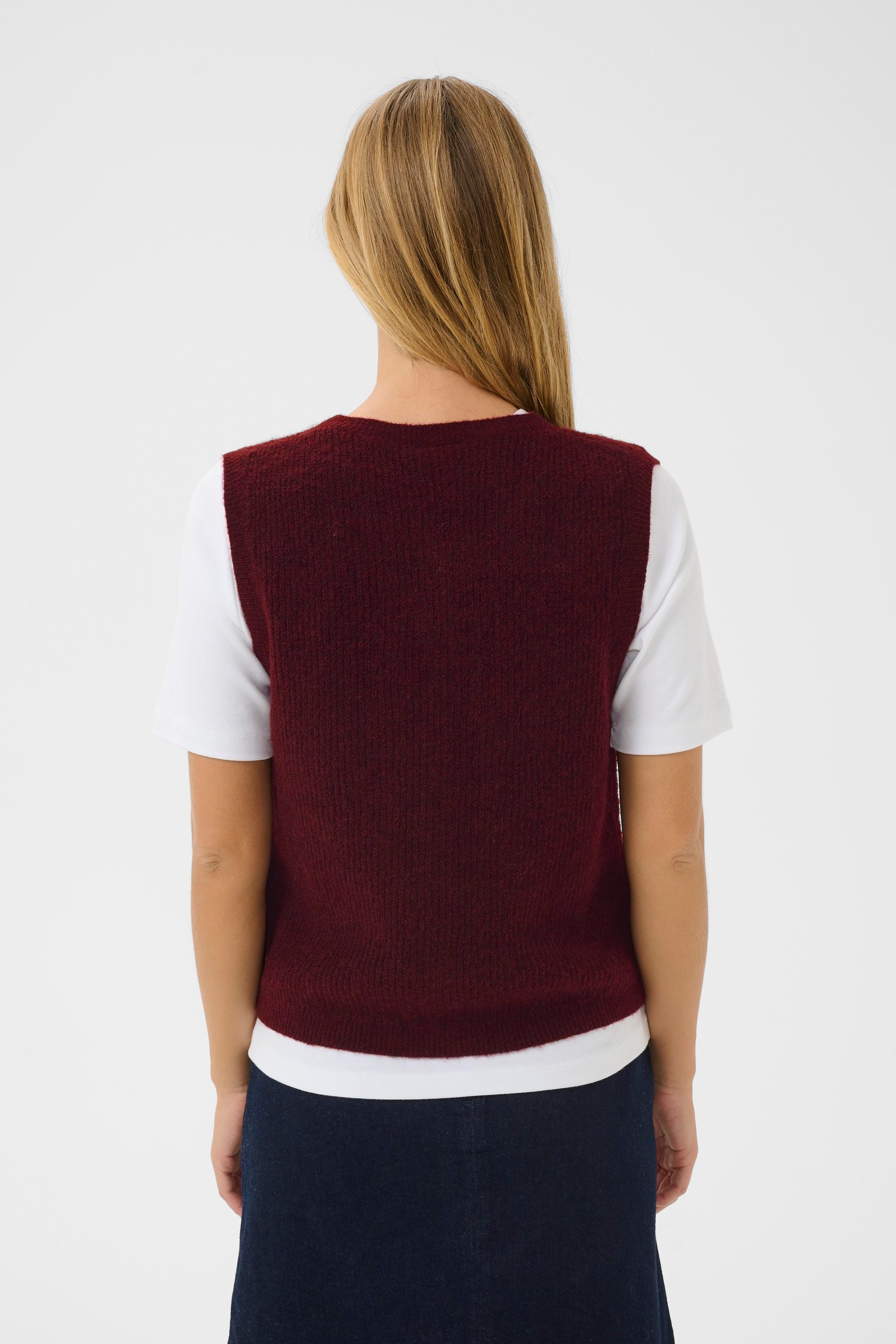 PimiraPW Vest LOOKBOOK BACK 30310122-191725