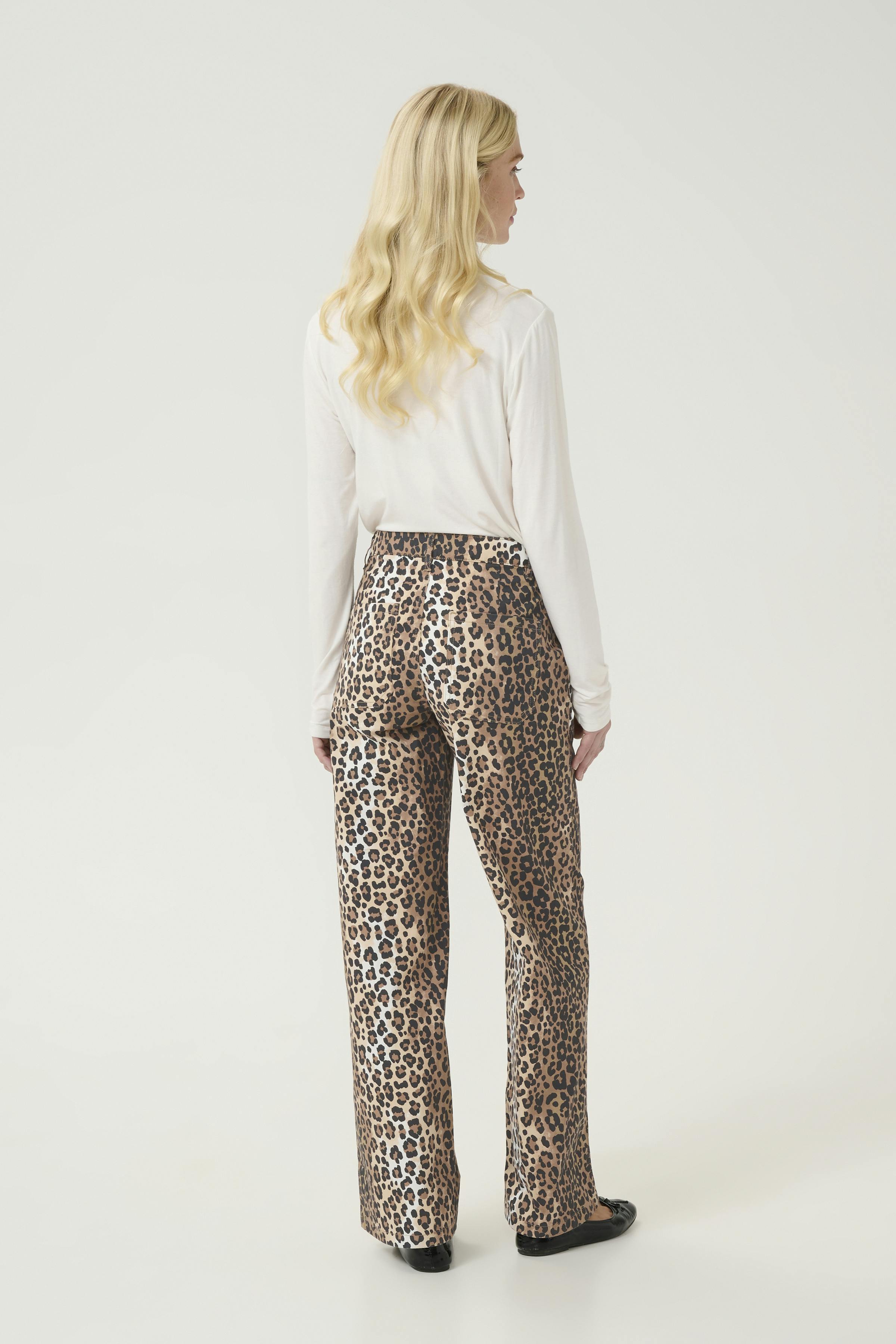 CUfenna Leopard Hose LOOKBOOK BACK 50111652-107355