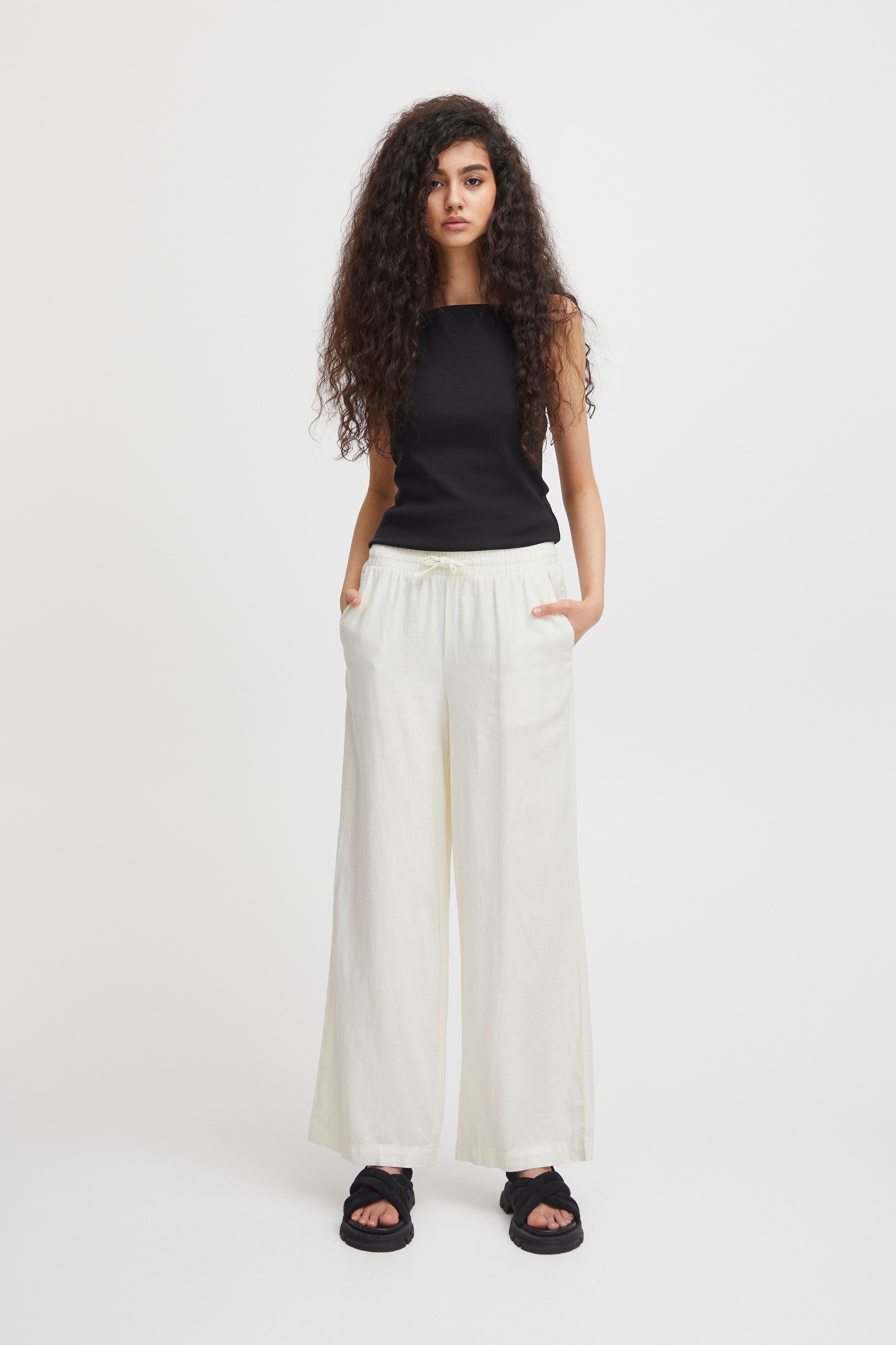 IHLINO Bukser LOOKBOOK FRONT 20119483-130905
