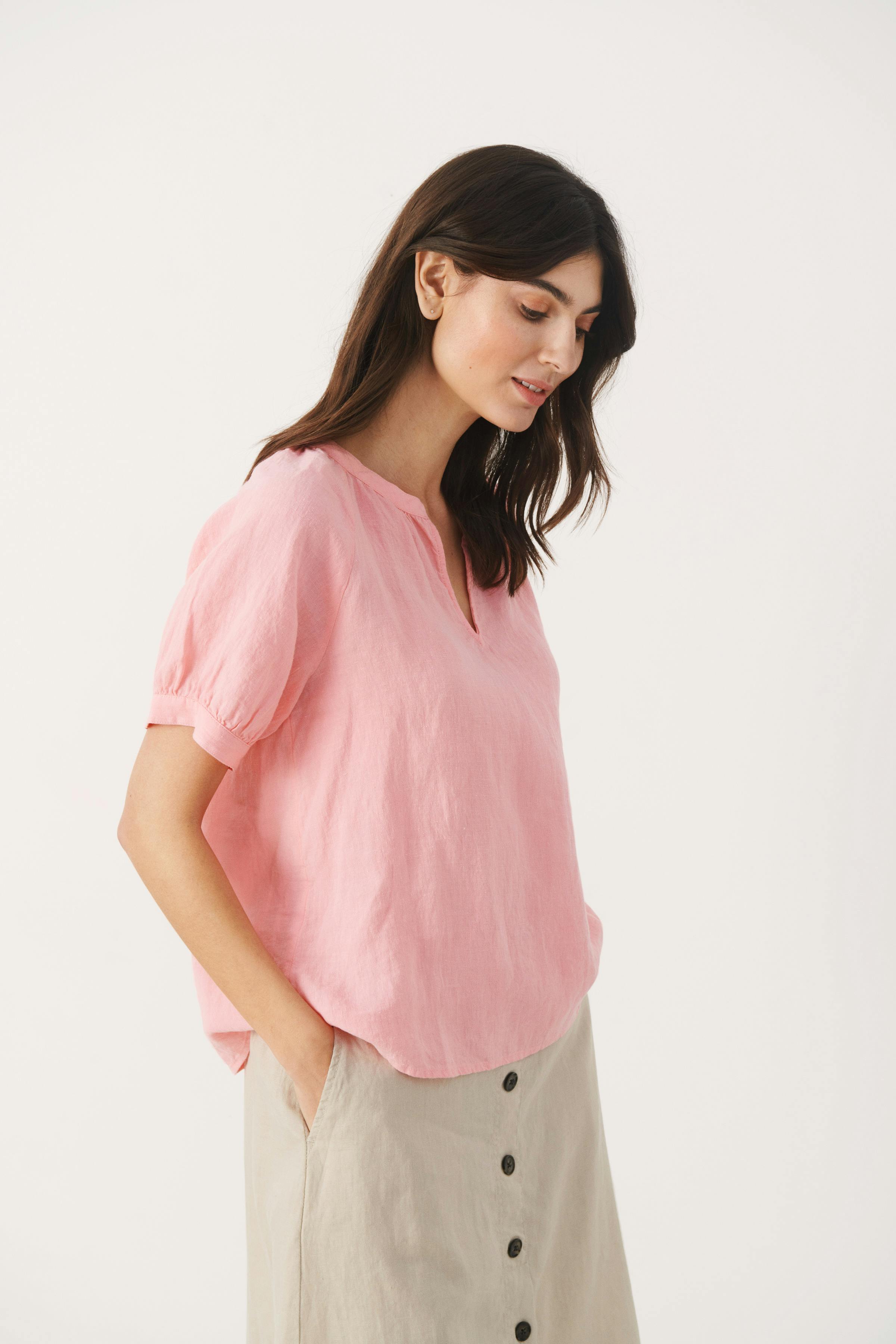 PopsyPW Short-sleeved linen blouse LOOKBOOK FRONT 30306825-151816