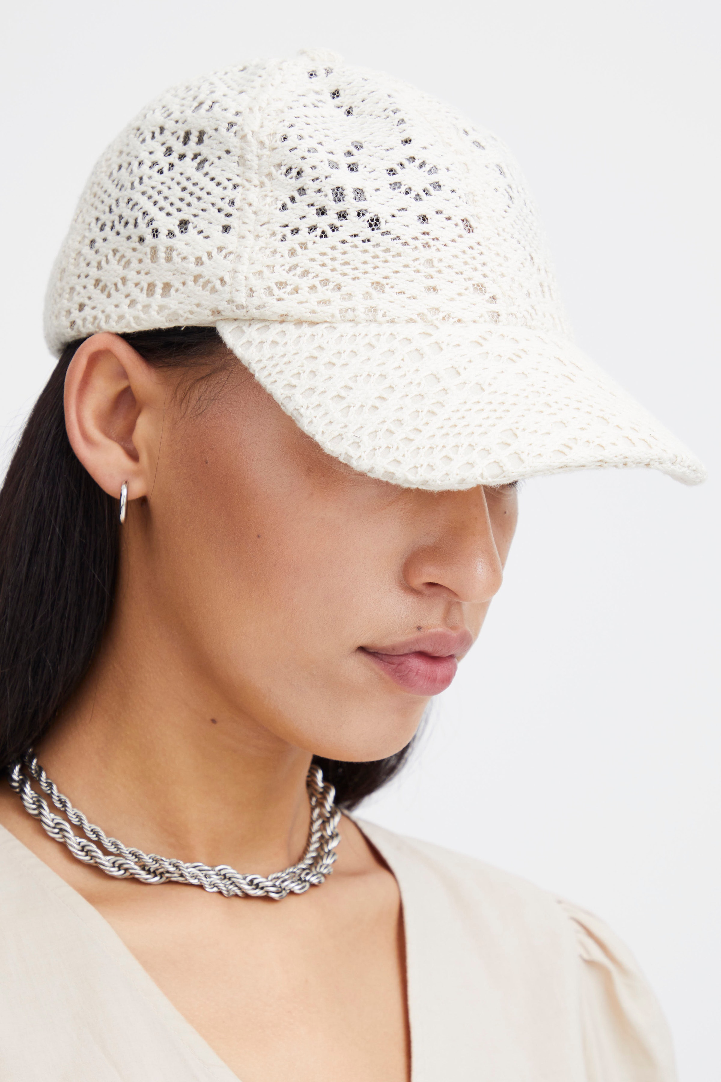 IATOYA Hatt LOOKBOOK FRONT 20121384-130905