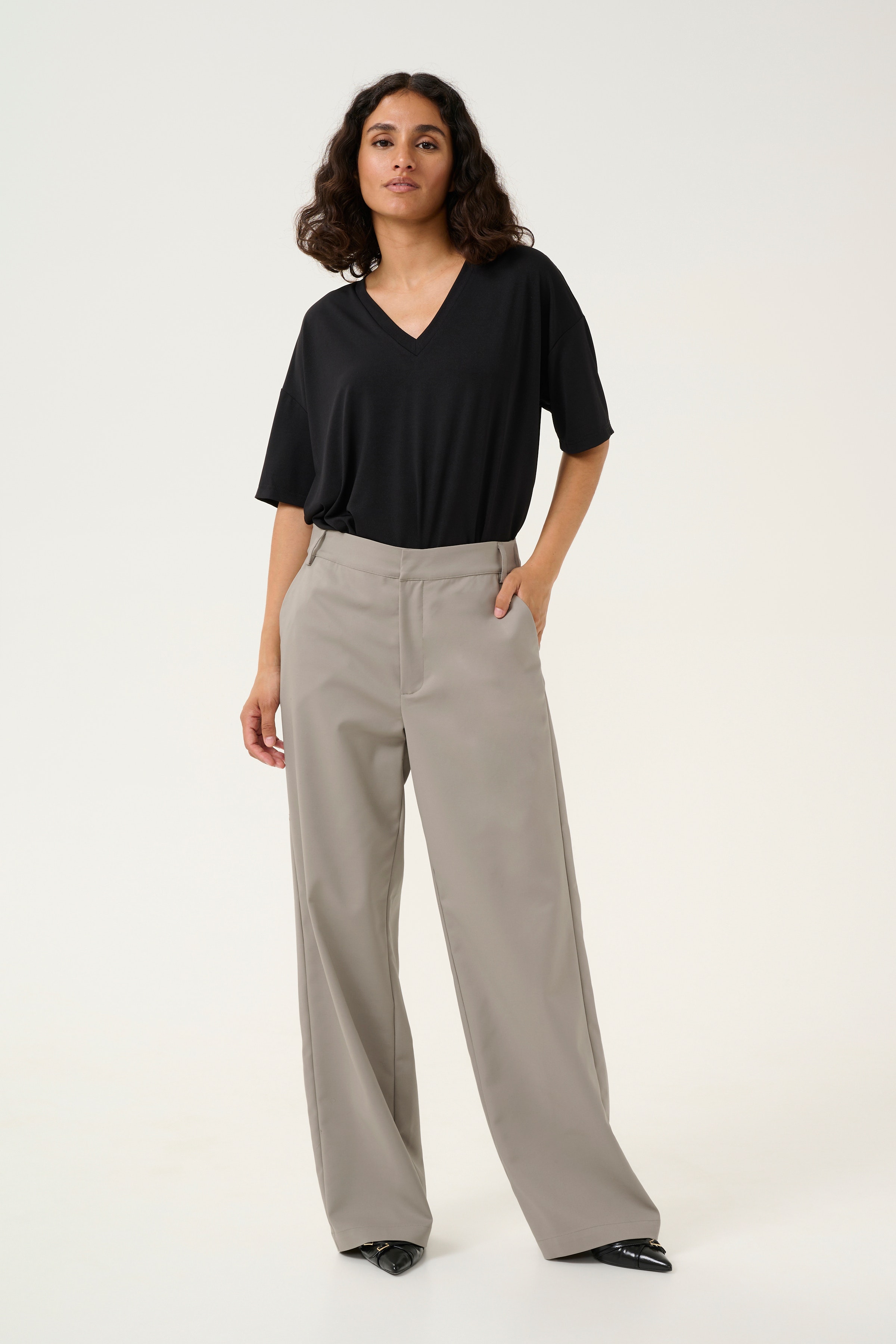 KAloraine Bukser LOOKBOOK FRONT 10509140-170205