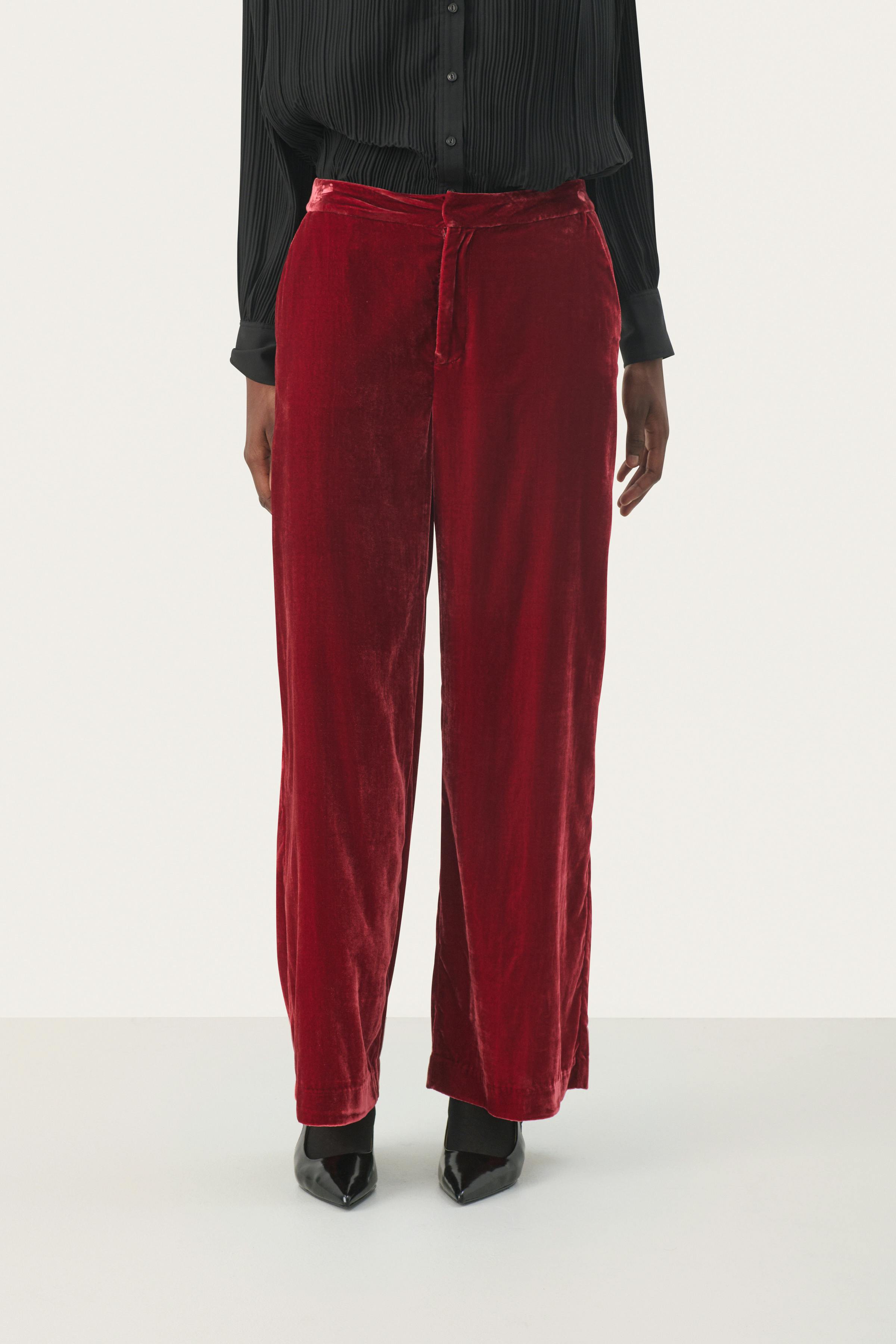 NinneaPW Velvet Trousers LOOKBOOK FRONT 30309039-191653