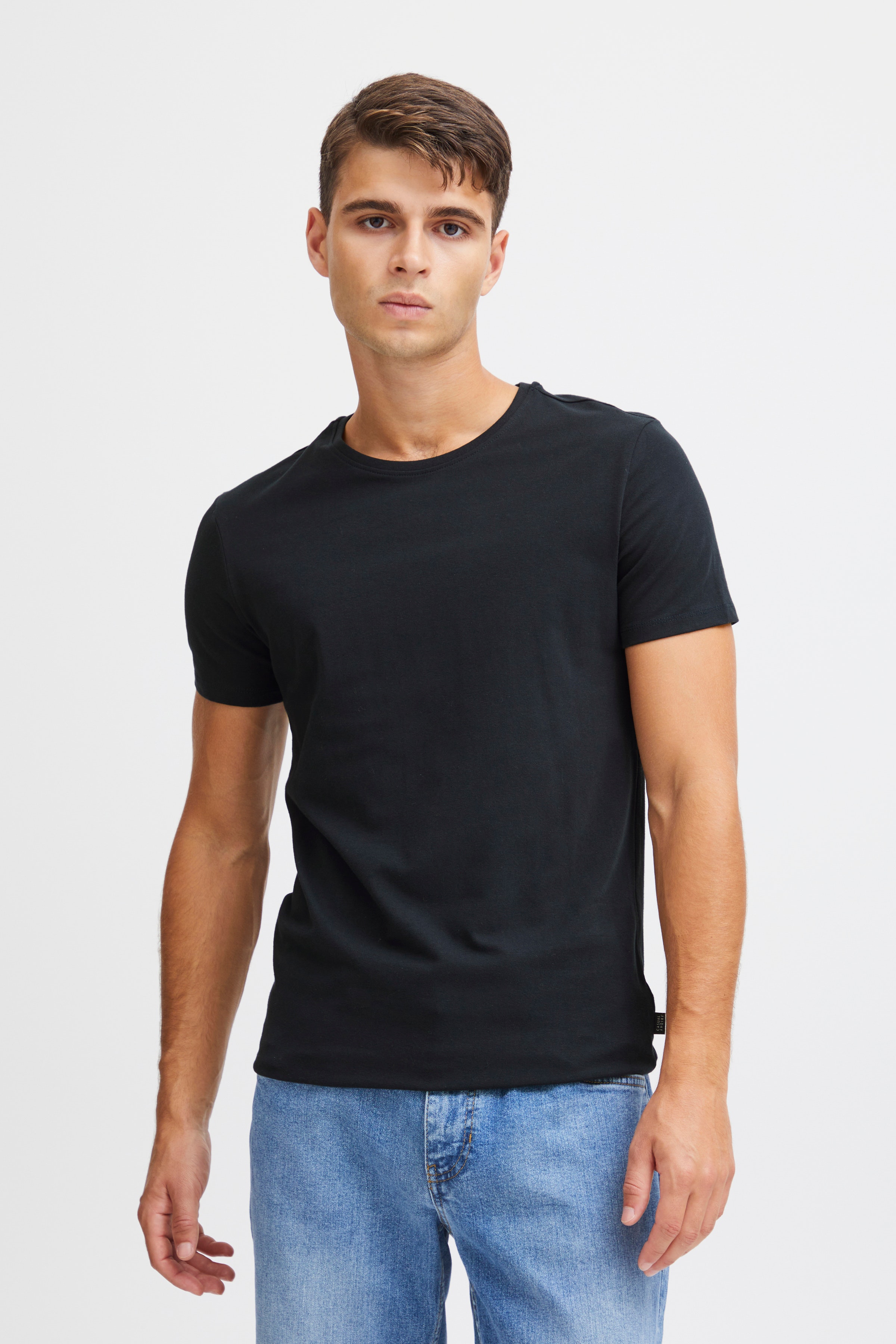 CFDAVIDE T-shirt LOOKBOOK FRONT 20503063-50442