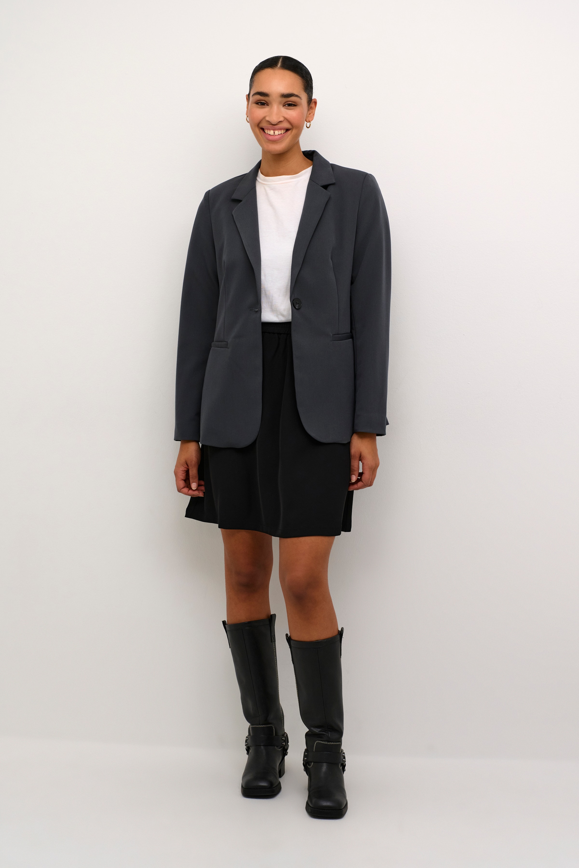 KAsakura Blazer LOOKBOOK FRONT 10506684-190205