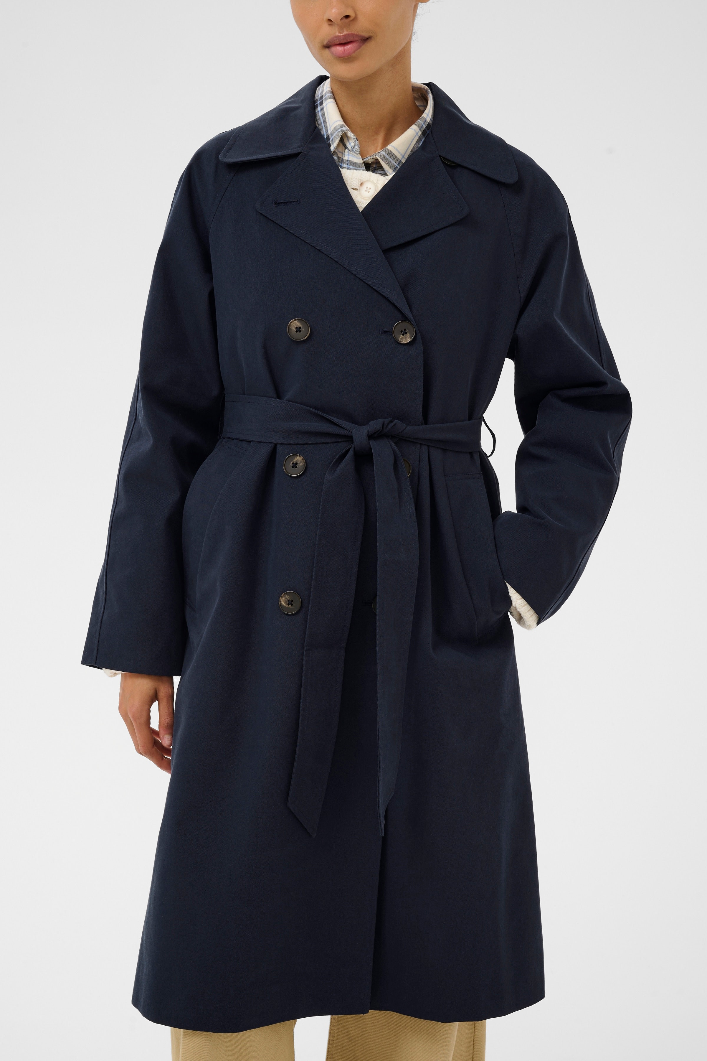 AubriePW Kappa LOOKBOOK DETAIL 30310477-194013