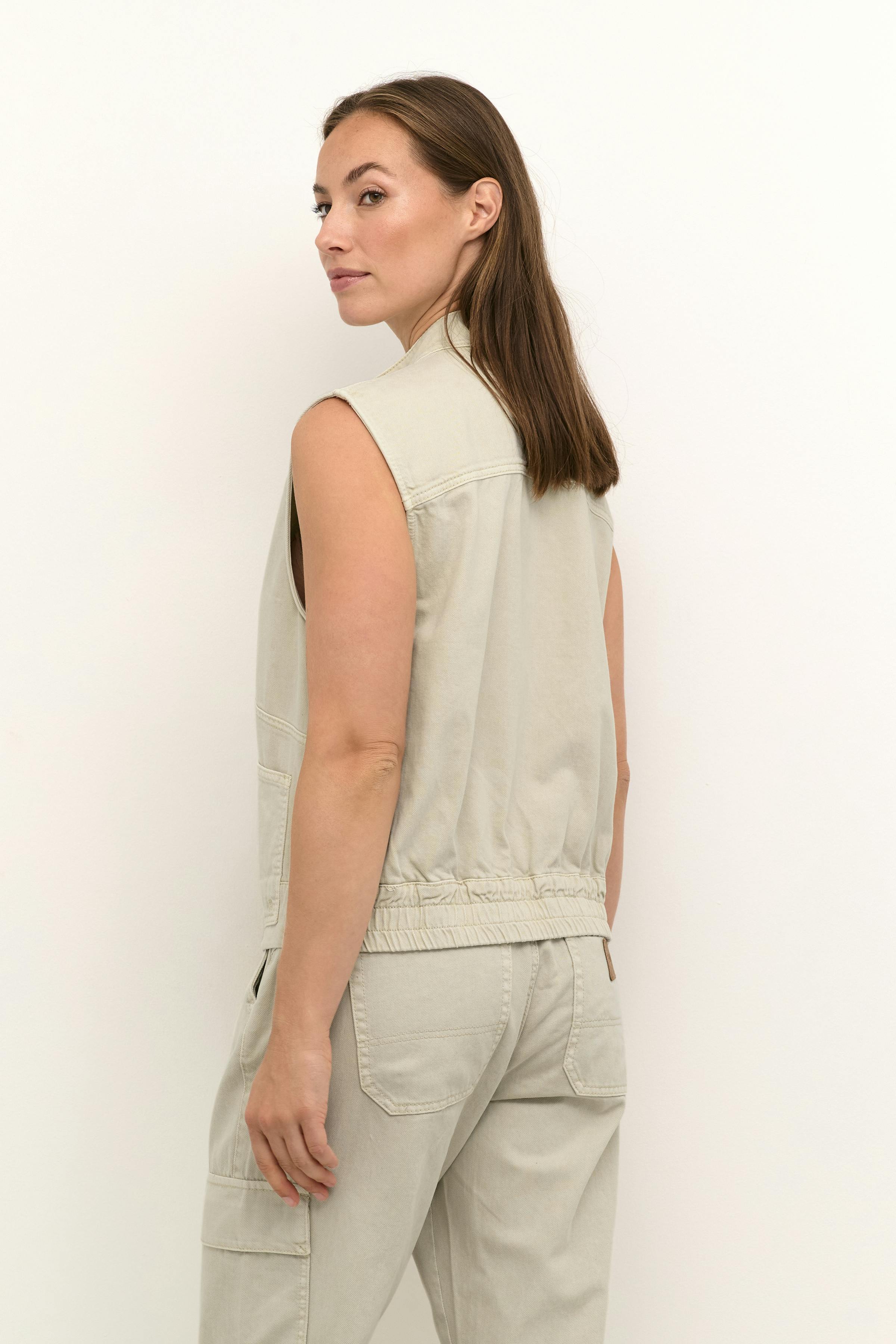 CRIris Vest LOOKBOOK BACK 10612427-105578