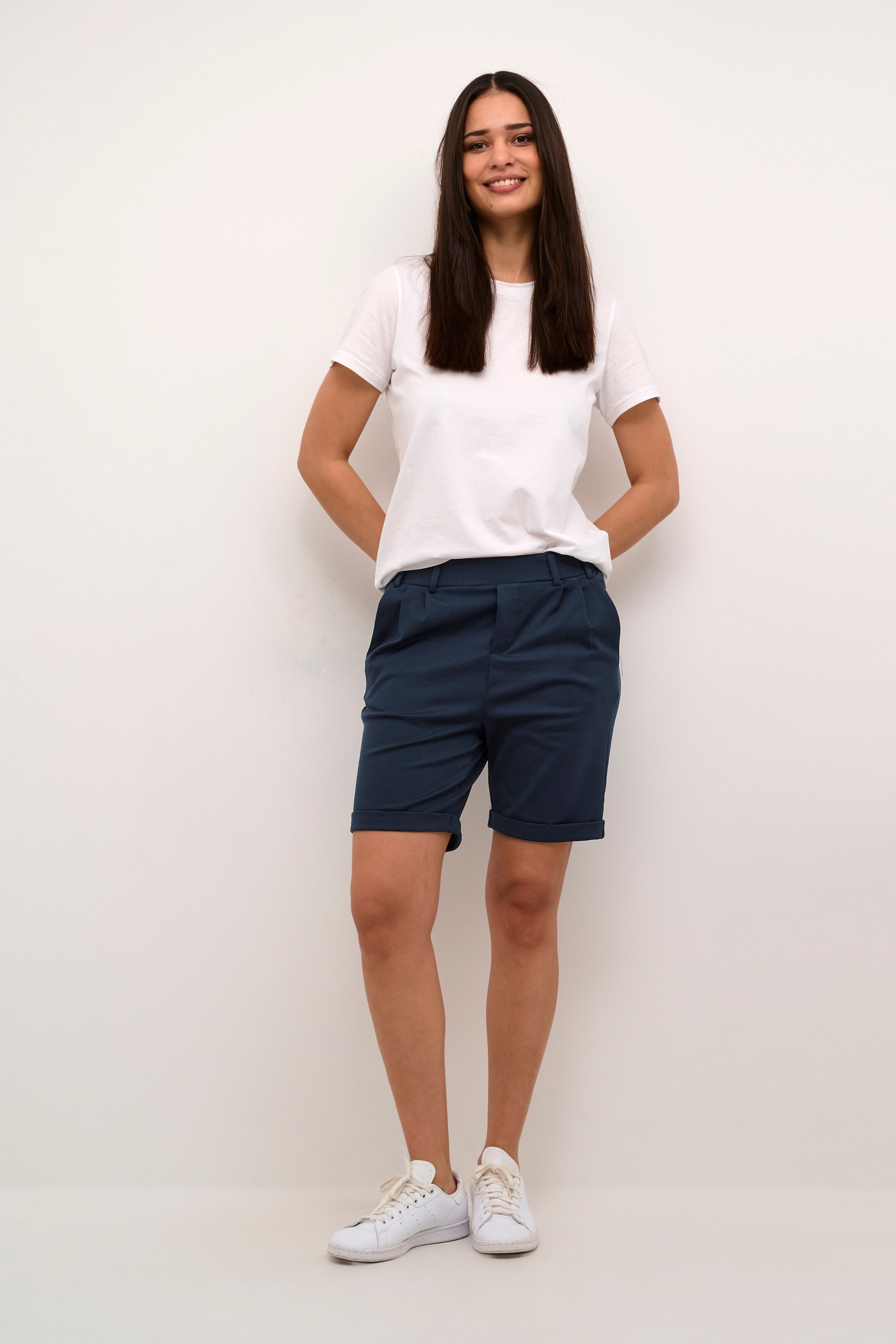 KAjenny Shorts LOOKBOOK FRONT 10508873-194020