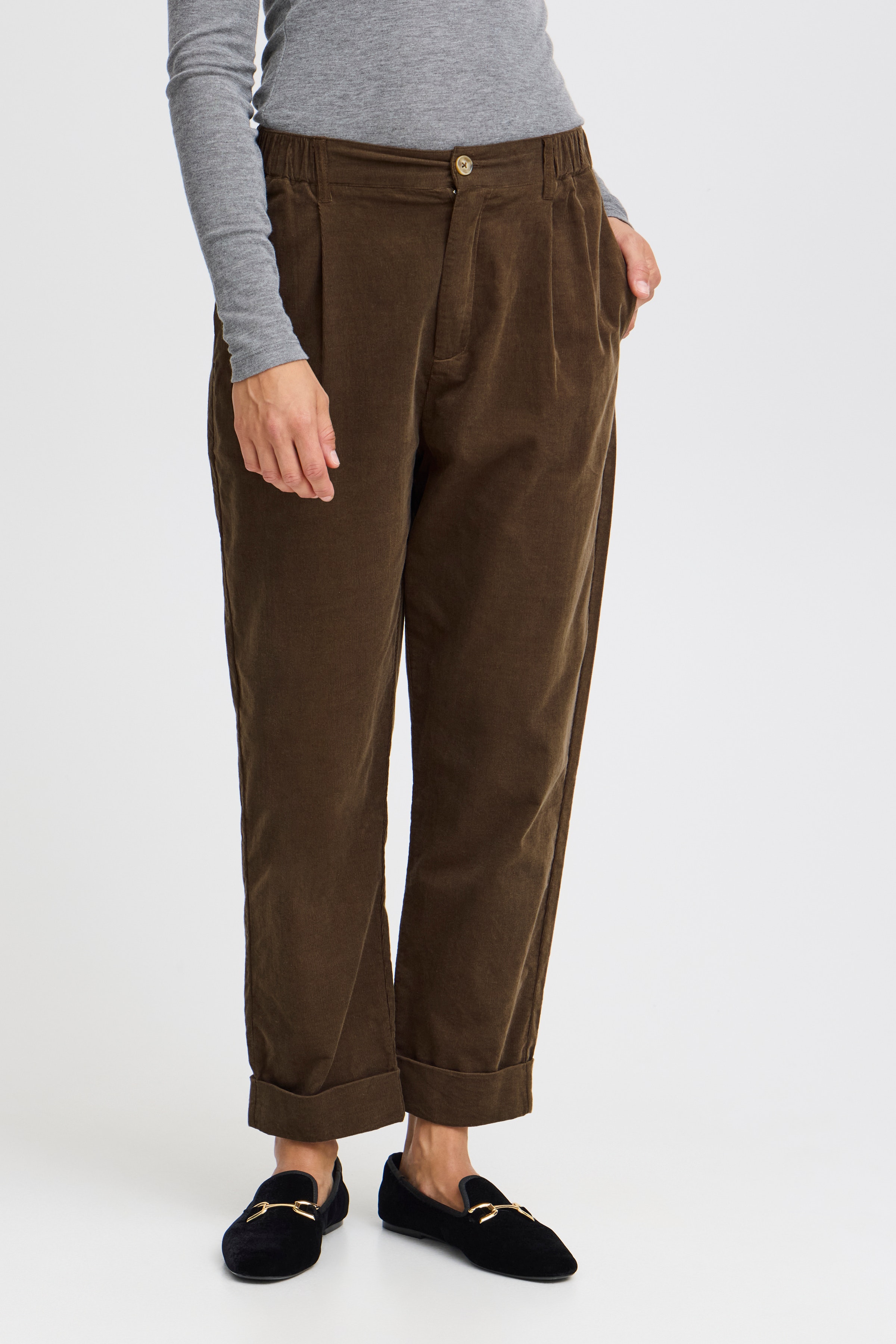 FRCORY Hose LOOKBOOK FRONT 20614706-190916