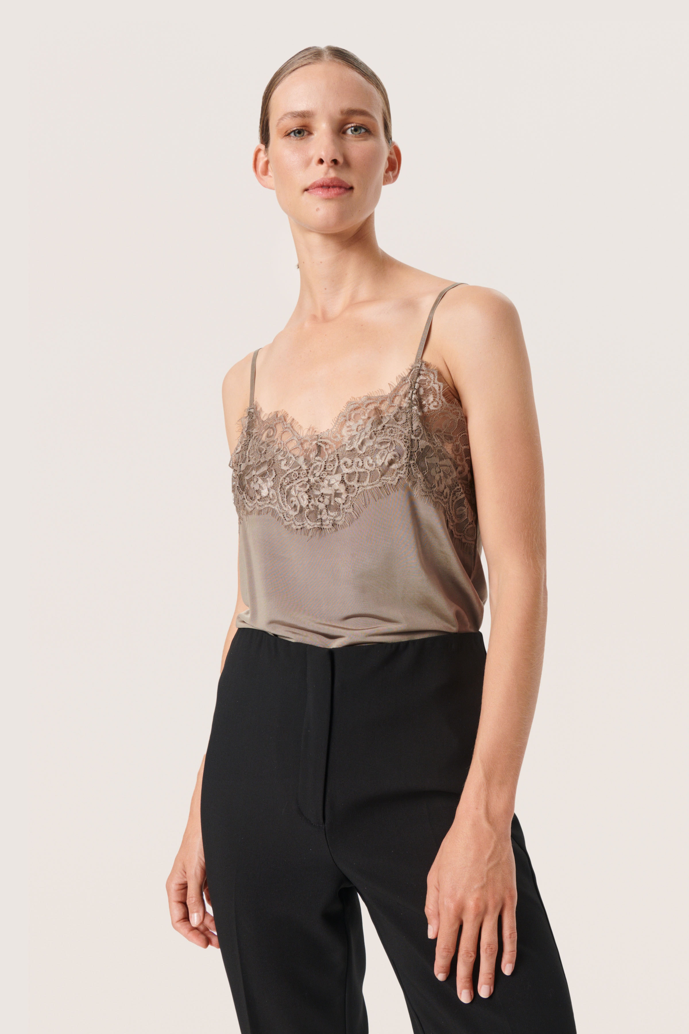 SLClara Underkläder LOOKBOOK FRONT 30403547-47036