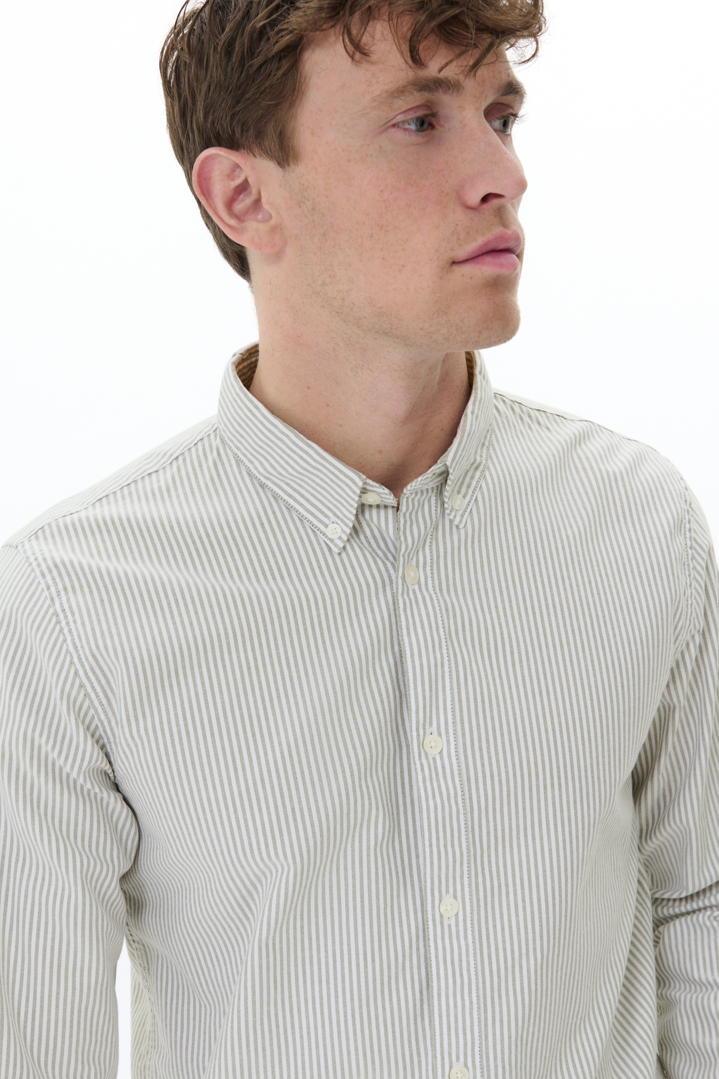 MAtrostol Shirt LOOKBOOK DETAIL 30207185-190309