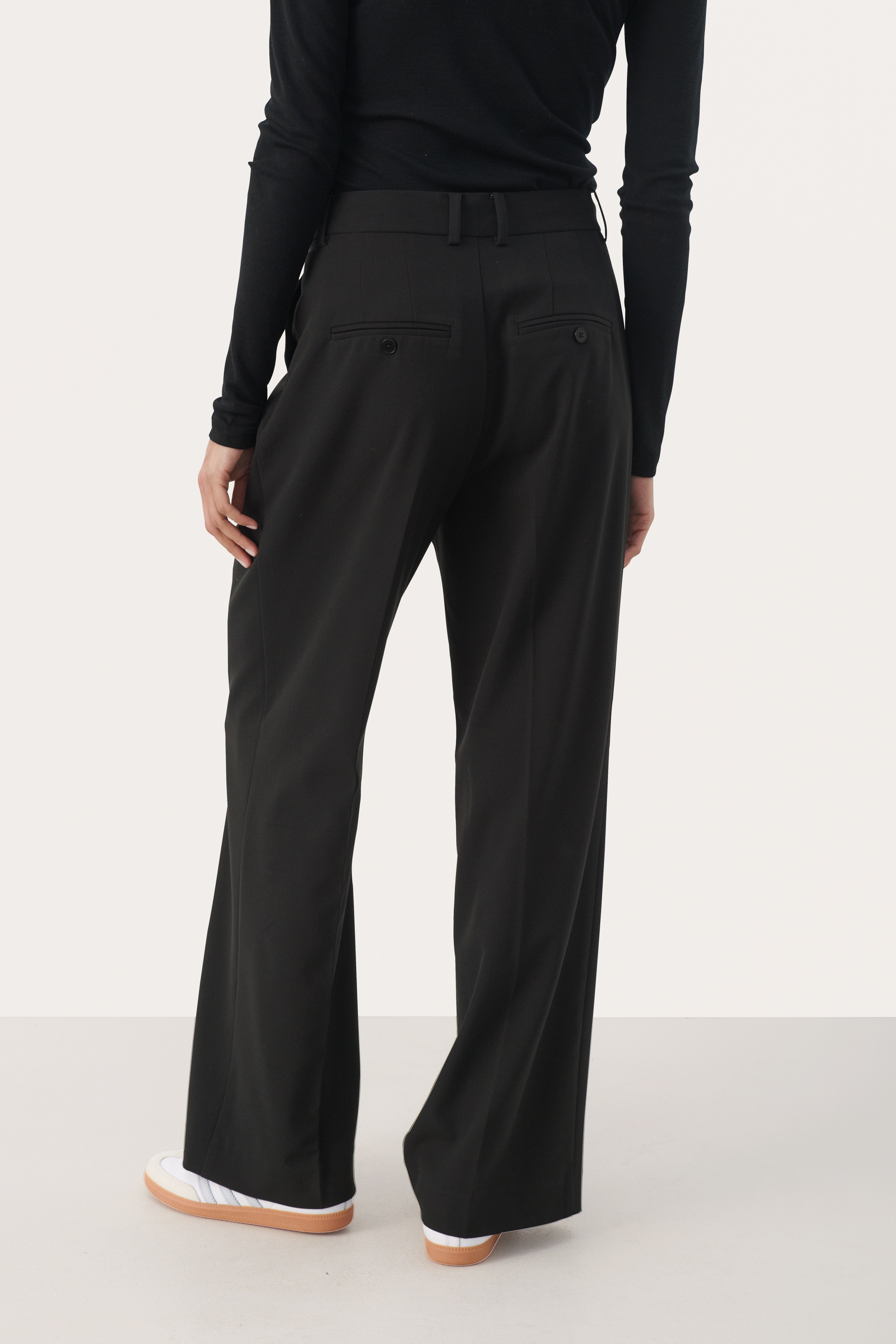 CherraPW Hose LOOKBOOK BACK 30309027-194008