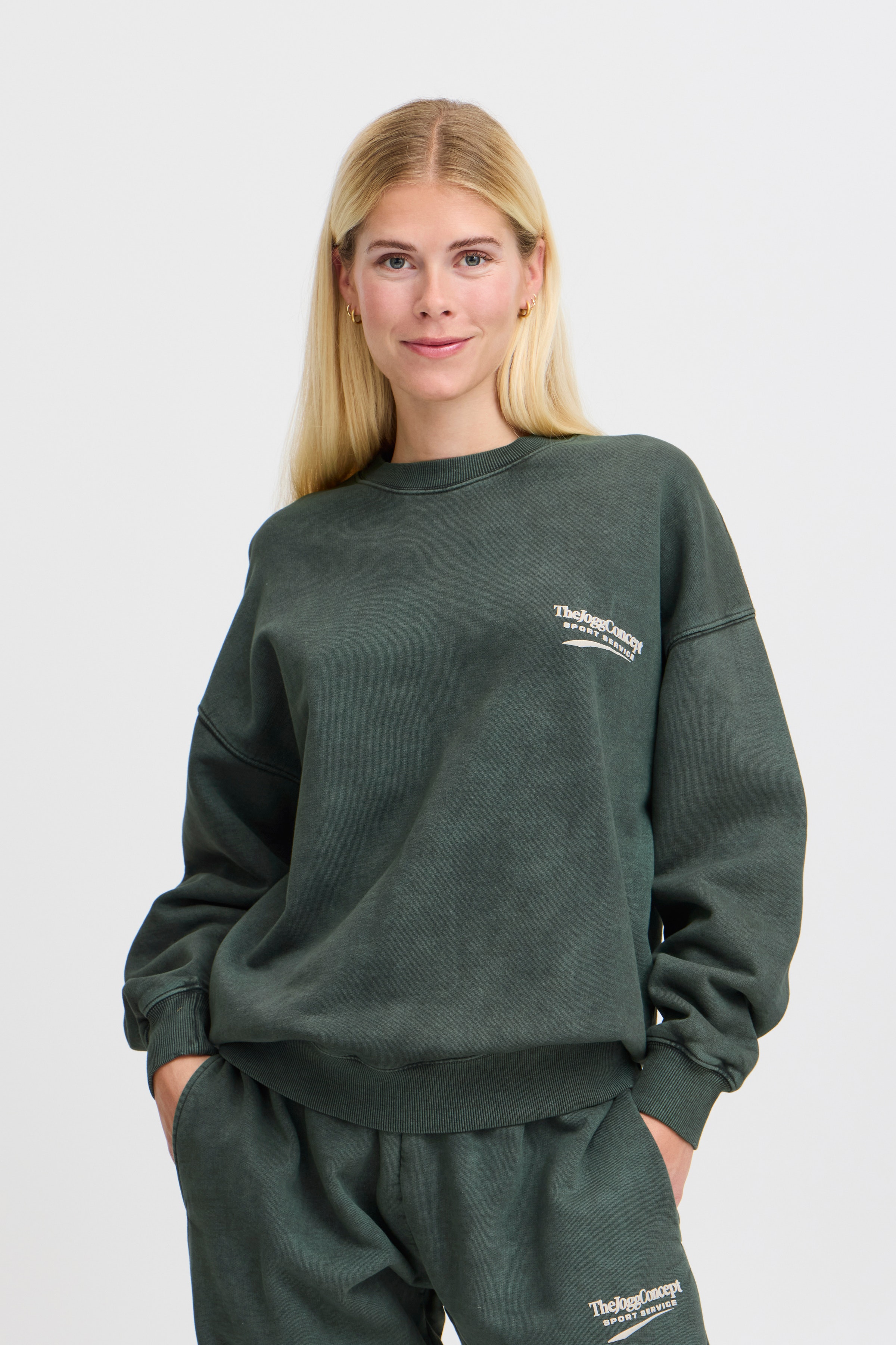 JCRUBI Sweatshirt LOOKBOOK FRONT 22800566-195350