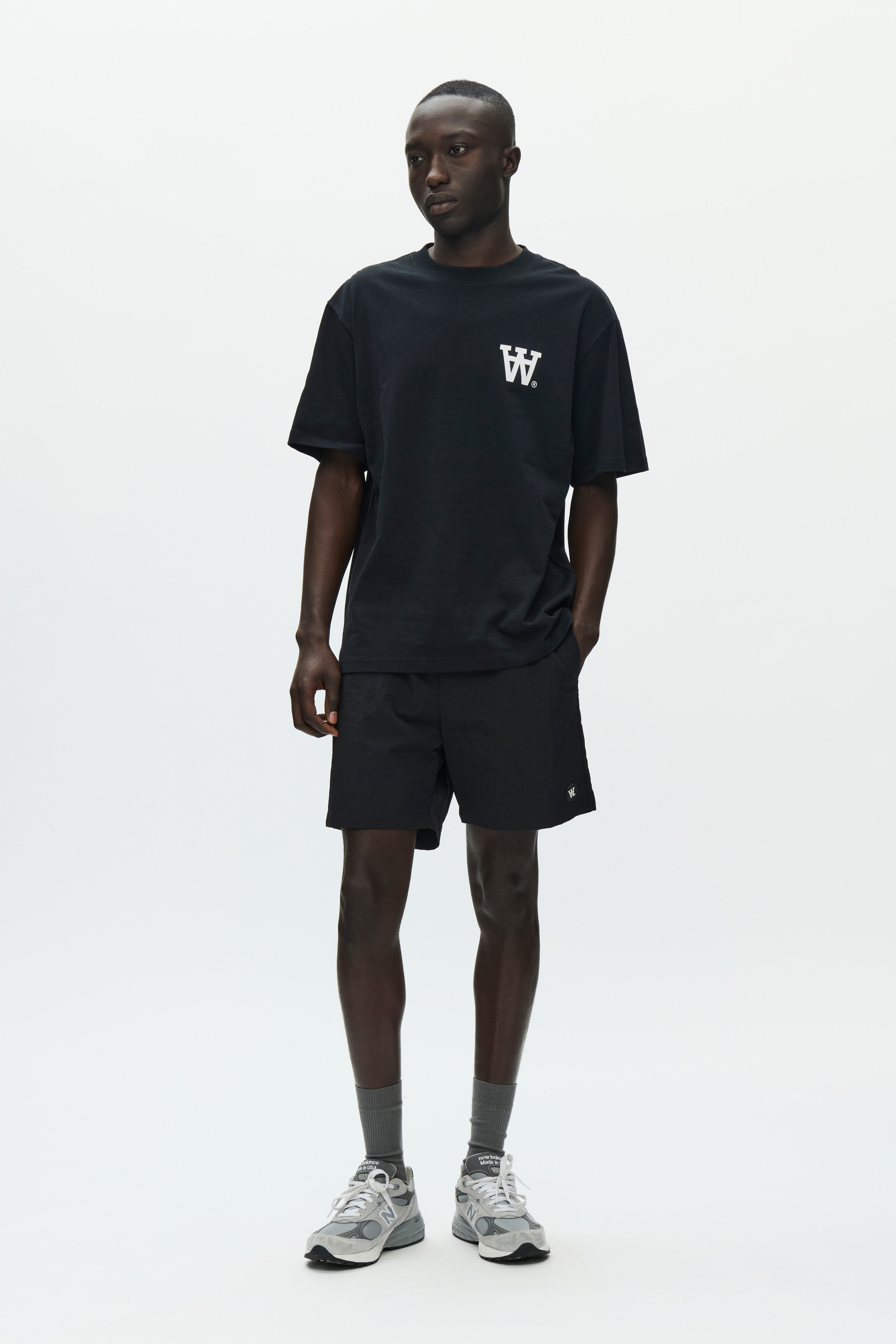 WWLiam T-shirt LOOKBOOK FRONT 30251546-303731