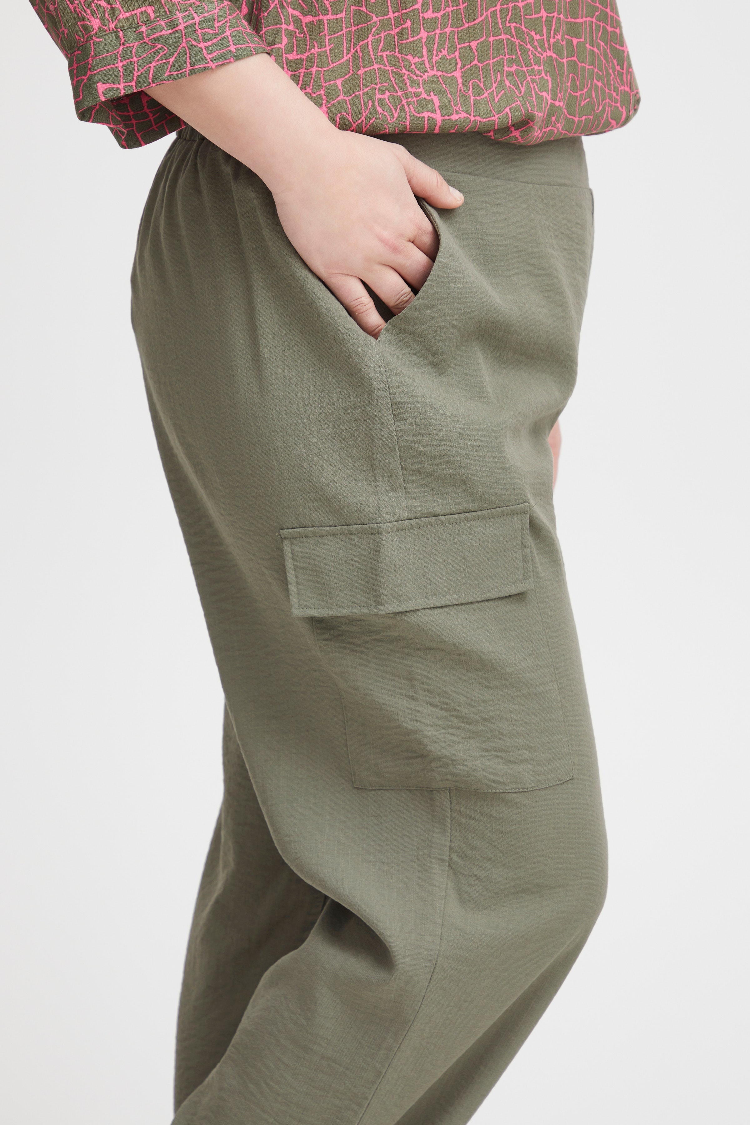 FXPJAGO Trousers LOOKBOOK DETAIL 20613125-180515