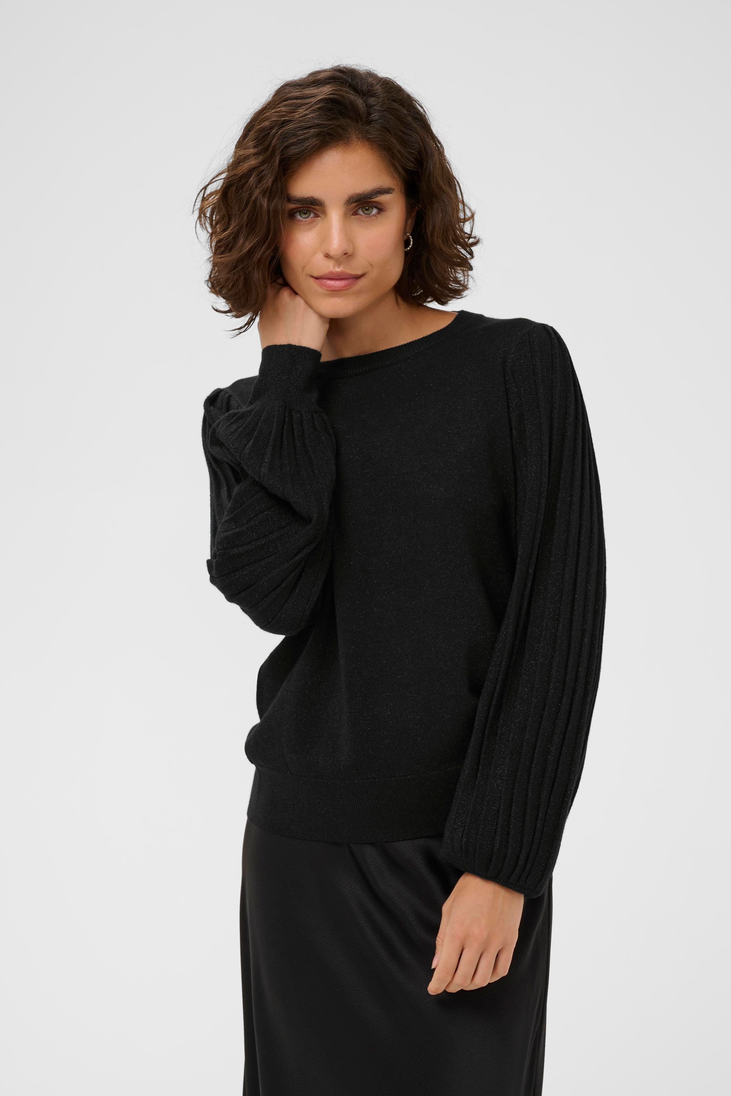 KAregina Pullover LOOKBOOK FRONT 10511005-100121