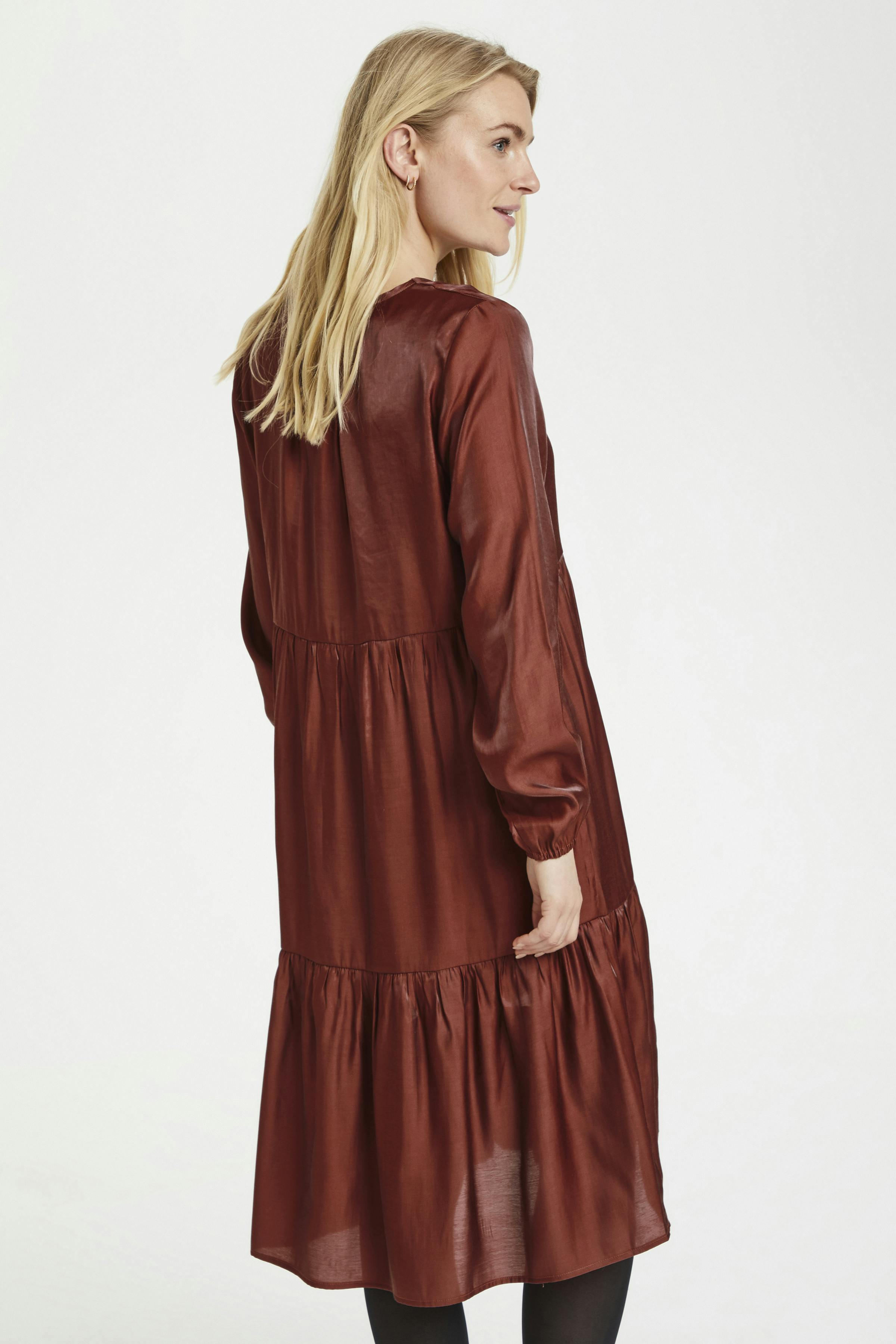 CRSally Robe LOOKBOOK BACK 10608594-101656