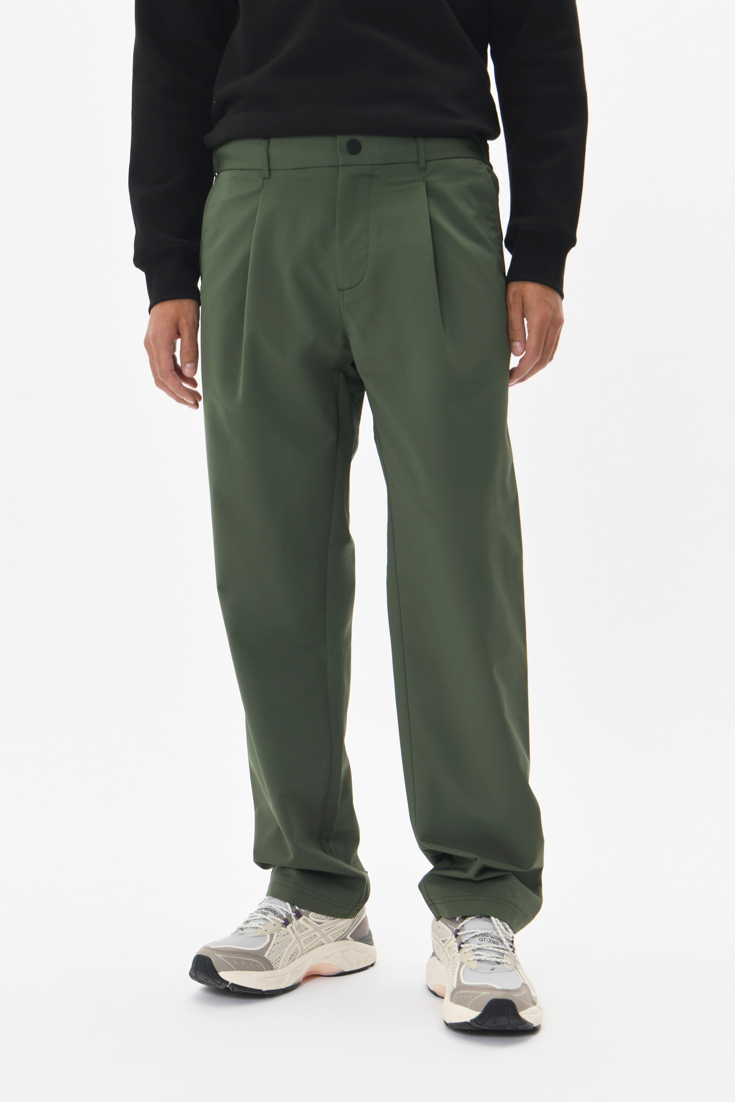 MAhart M73 Trousers LOOKBOOK FRONT 30207522-190309