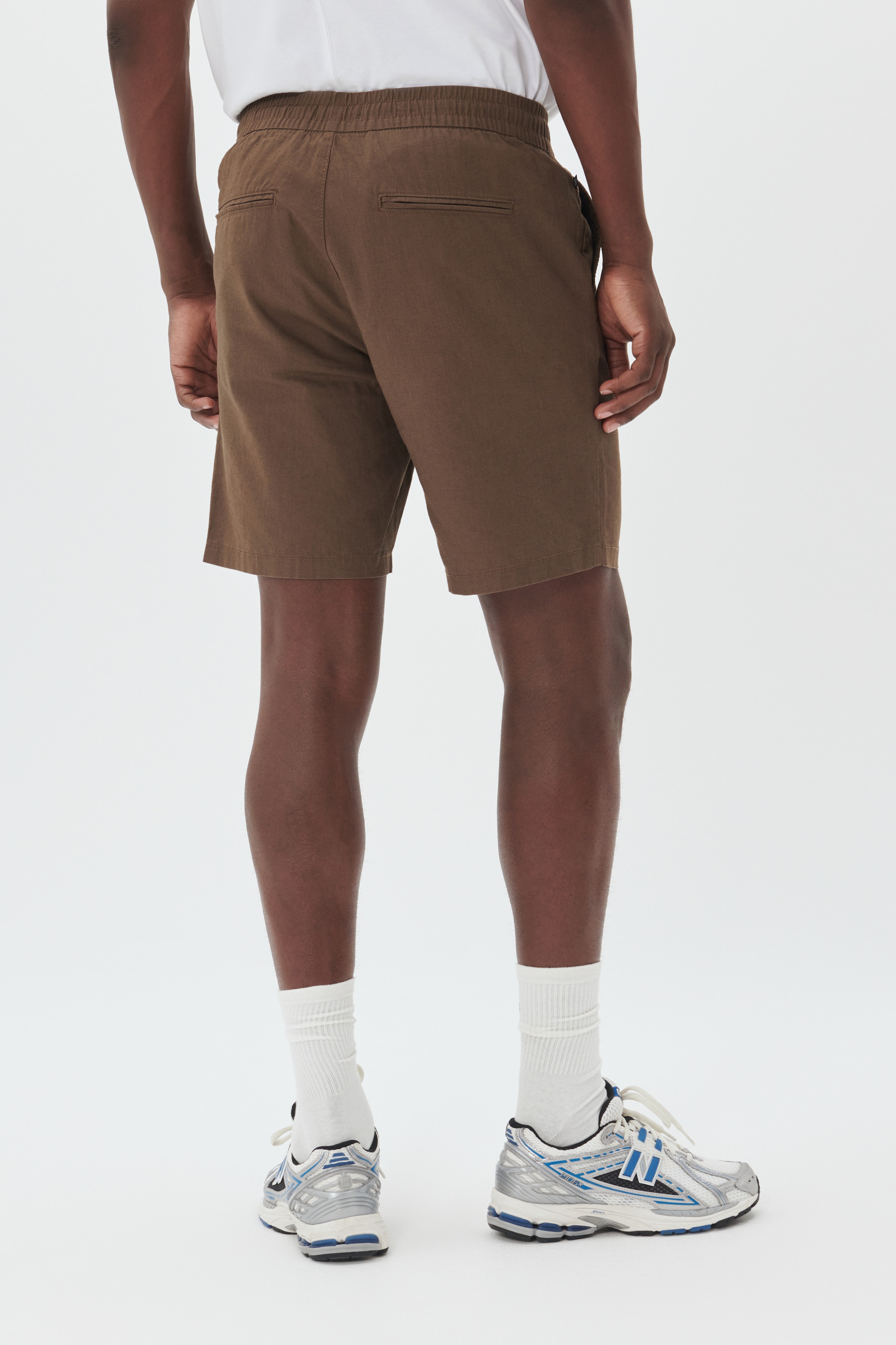 MAbarton Shorts LOOKBOOK BACK 30206032-190820