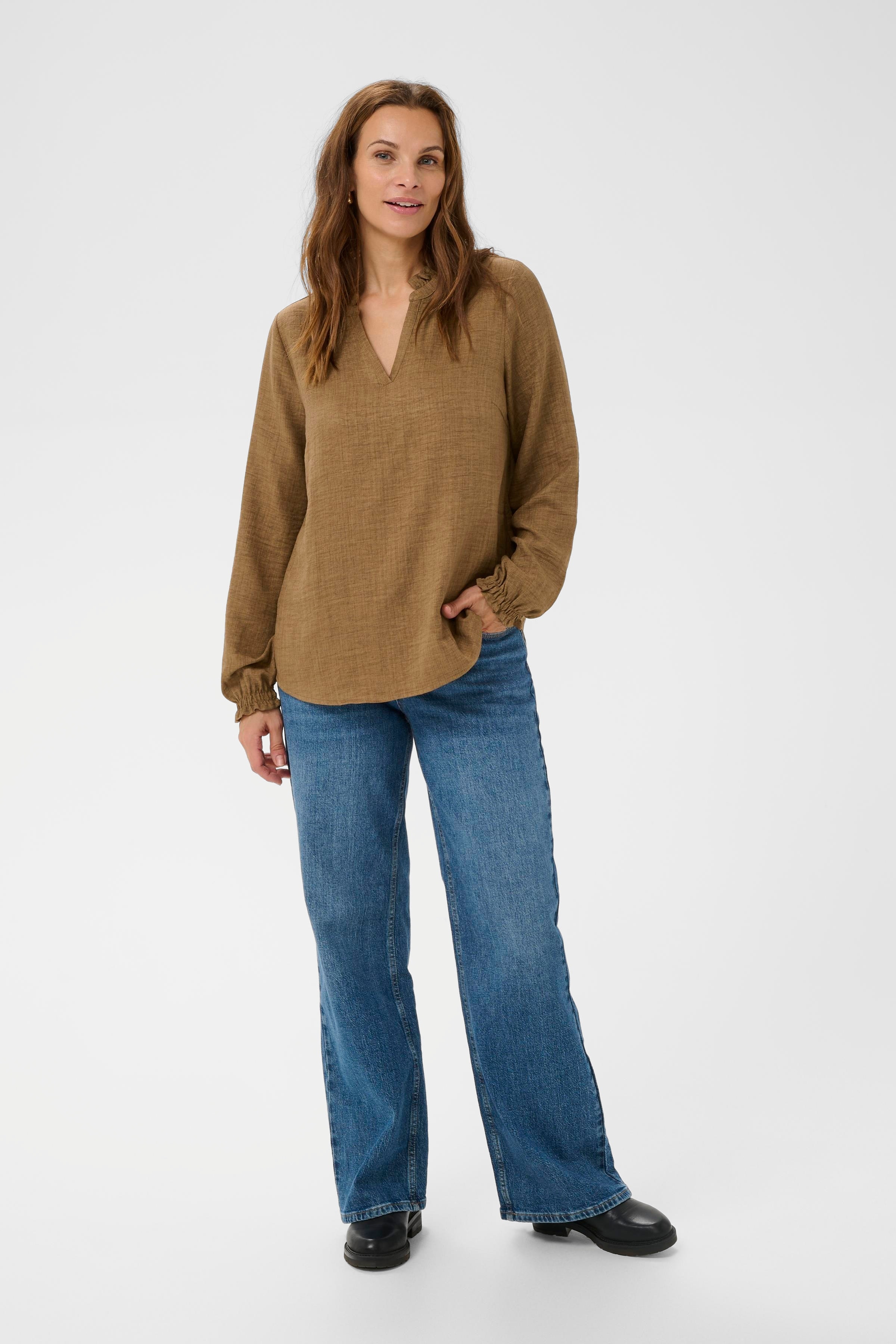 BPoda Blouse LOOKBOOK FRONT 40200075-1809201