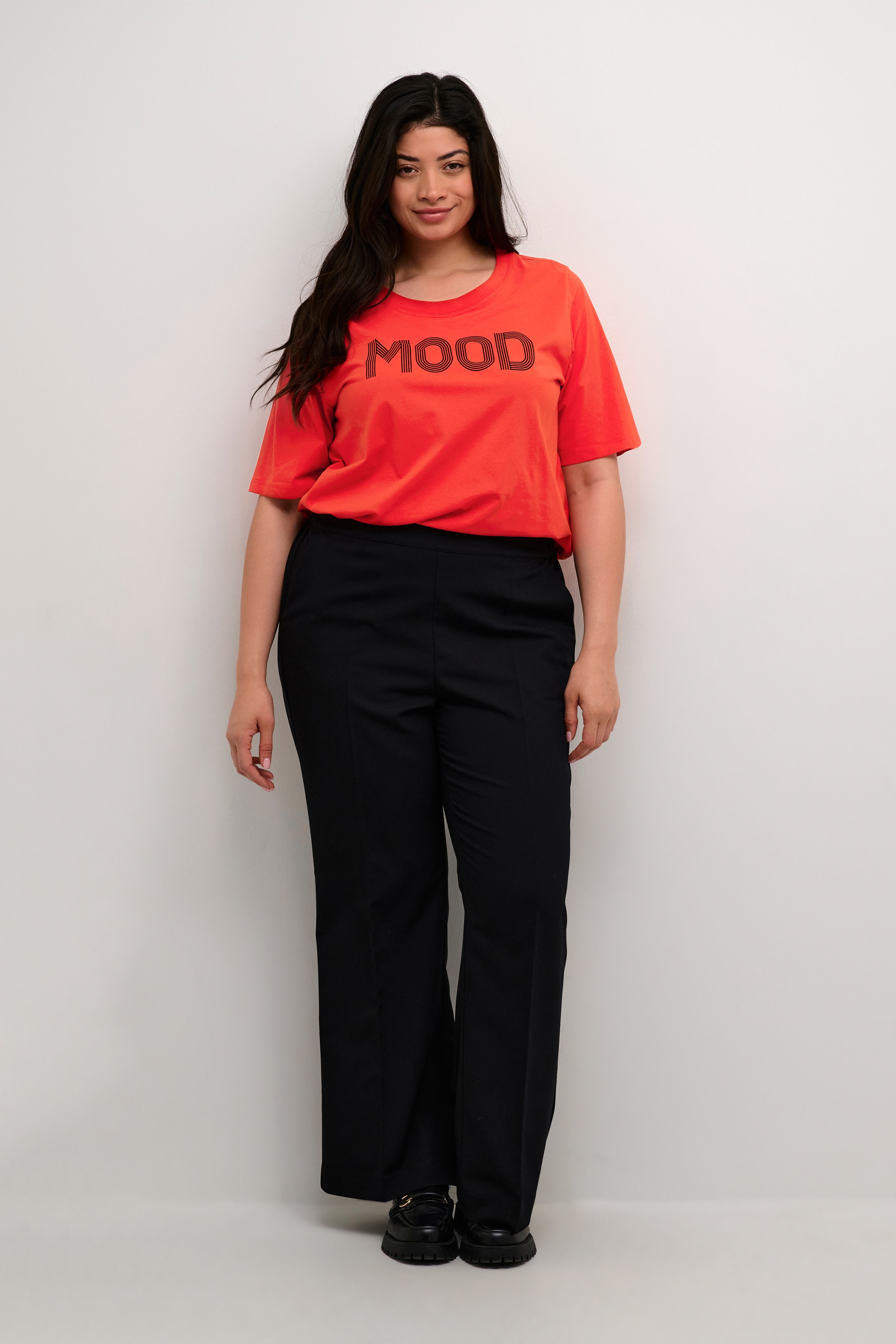 KCmolli T-shirt LOOKBOOK FRONT 10582553-181664