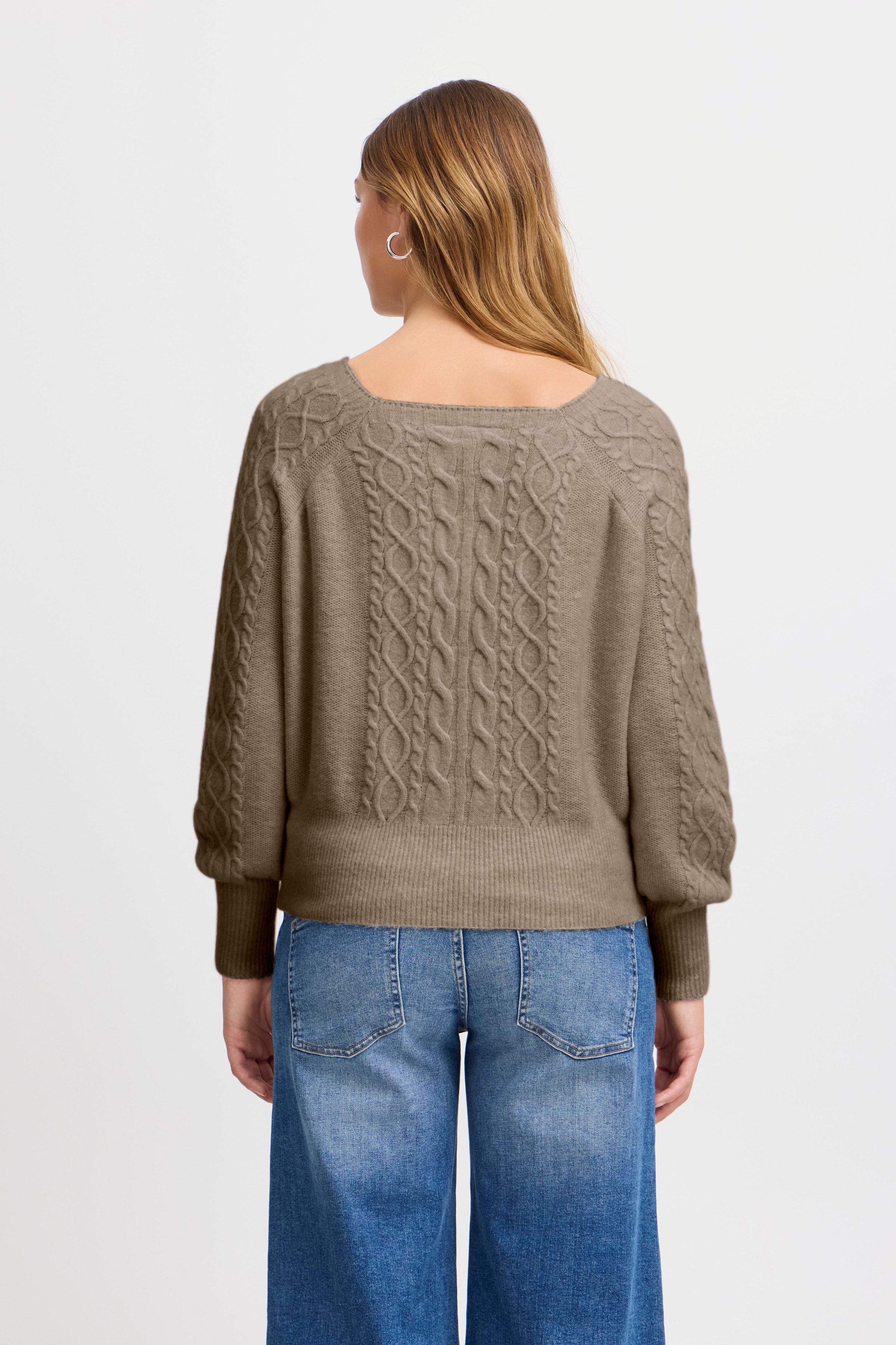 IHLIYANNA Pullover LOOKBOOK BACK 20121567-171212