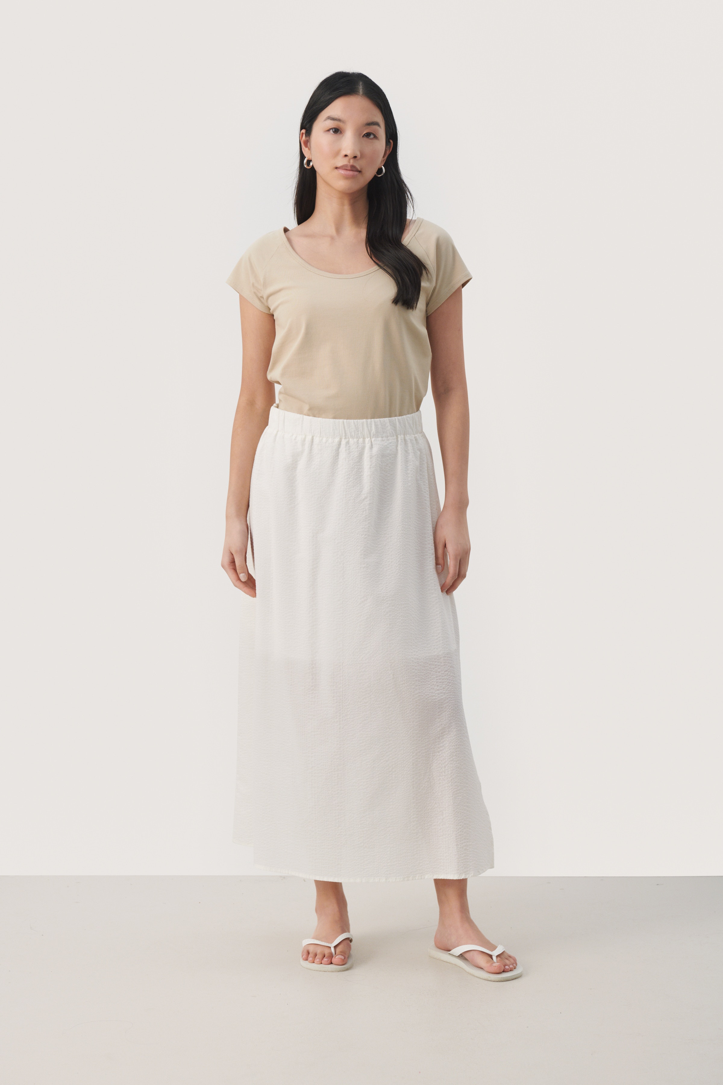 Germila Skirt LOOKBOOK FRONT 30308752-114801