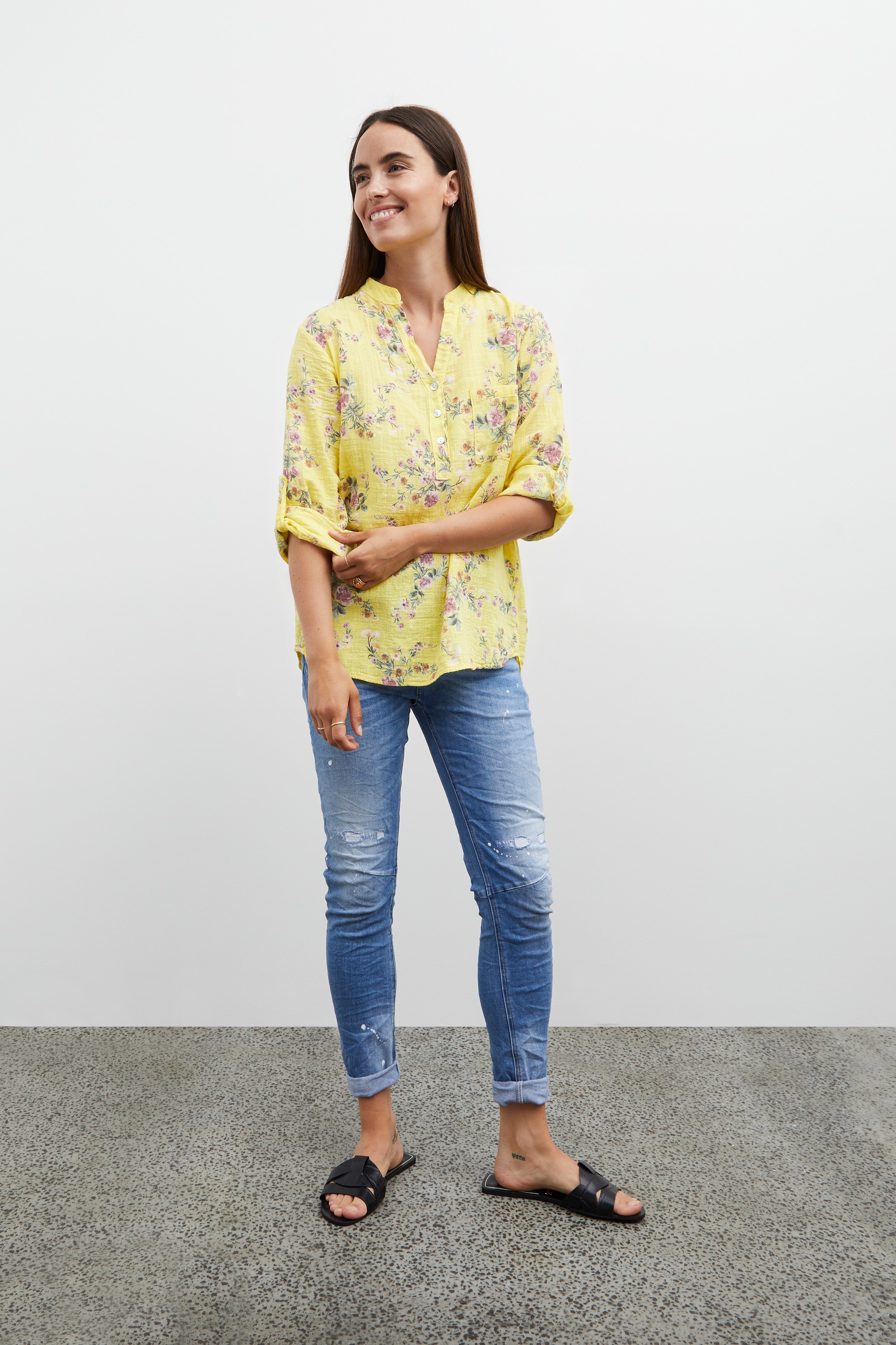 SBALEXA Blouse LOOKBOOK FRONT 22100237-202958