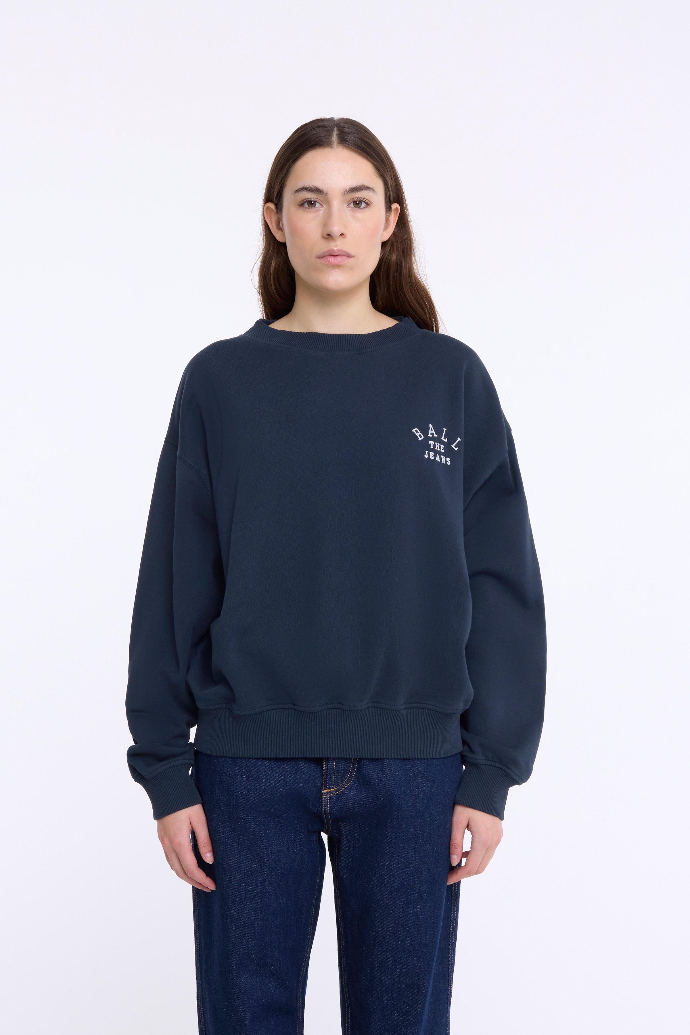 BASAVONA Sweatshirt LOOKBOOK FRONT 50405151-193922