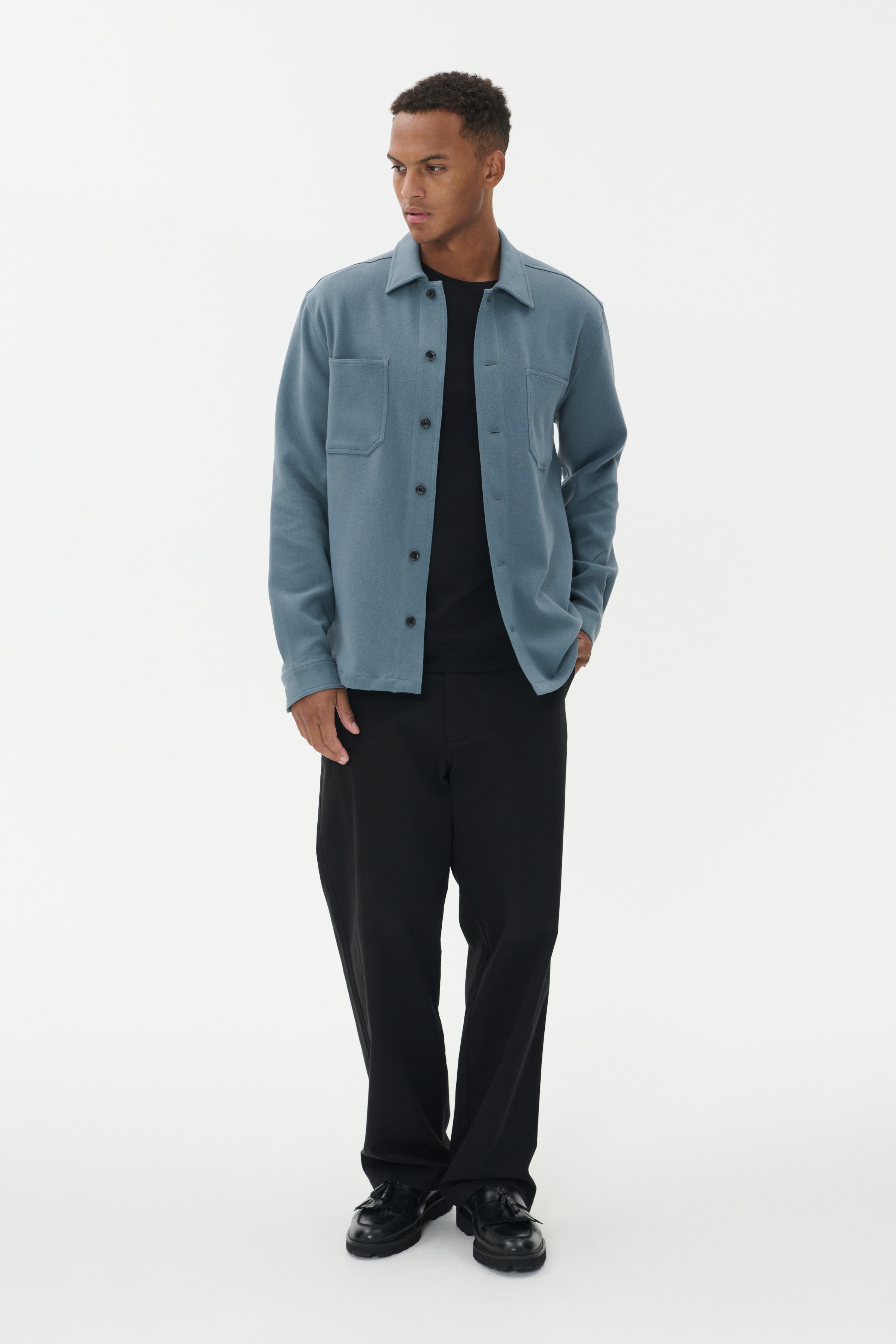 MApelton Overshirt LOOKBOOK FRONT 30207576-184214
