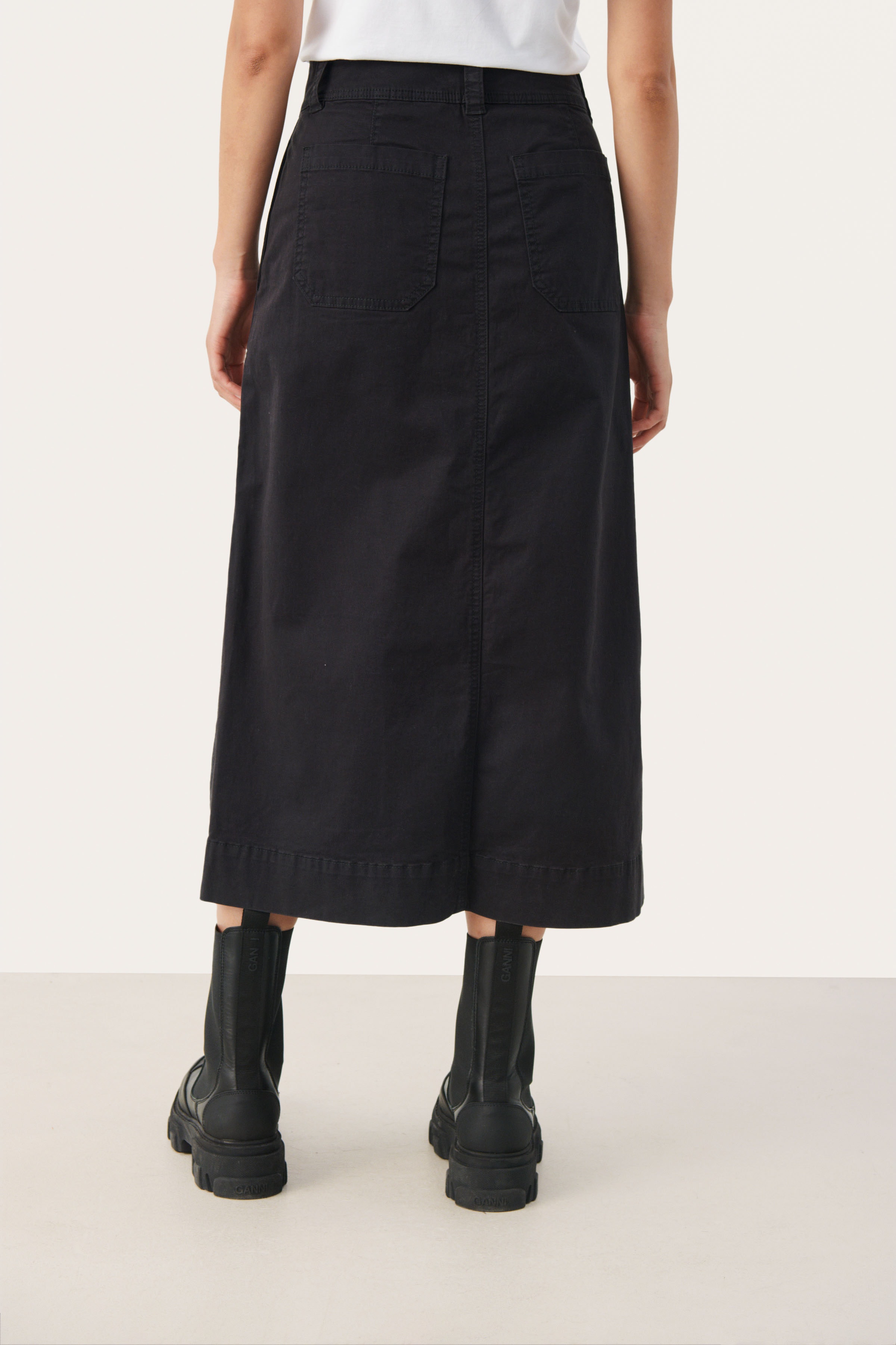 FanniesPW Nederdel LOOKBOOK BACK 30308346-194015