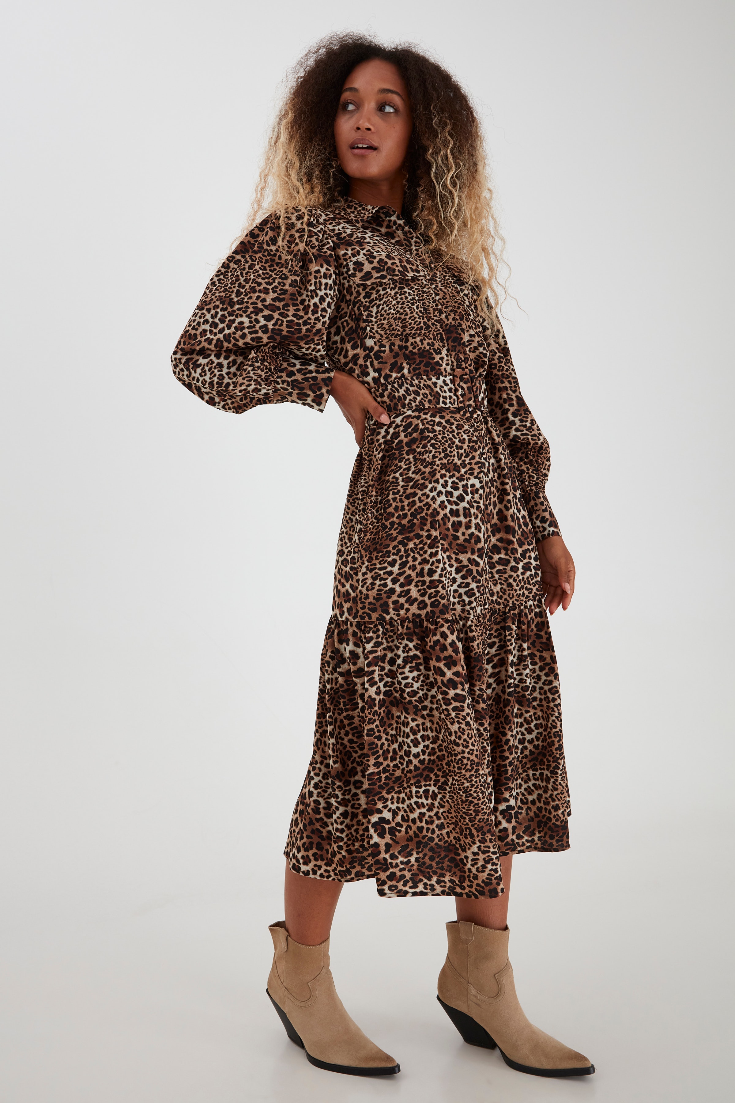 Kleid LOOKBOOK FRONT 20810573-200488