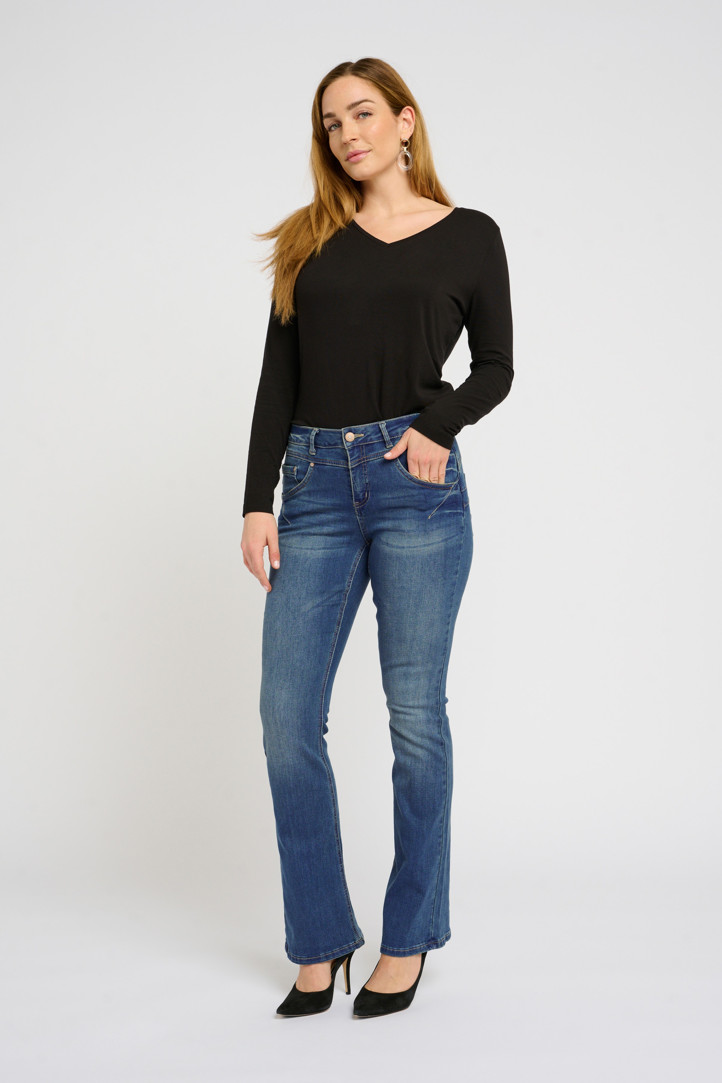 CRAmalie Jeans LOOKBOOK FRONT 10650697-100118