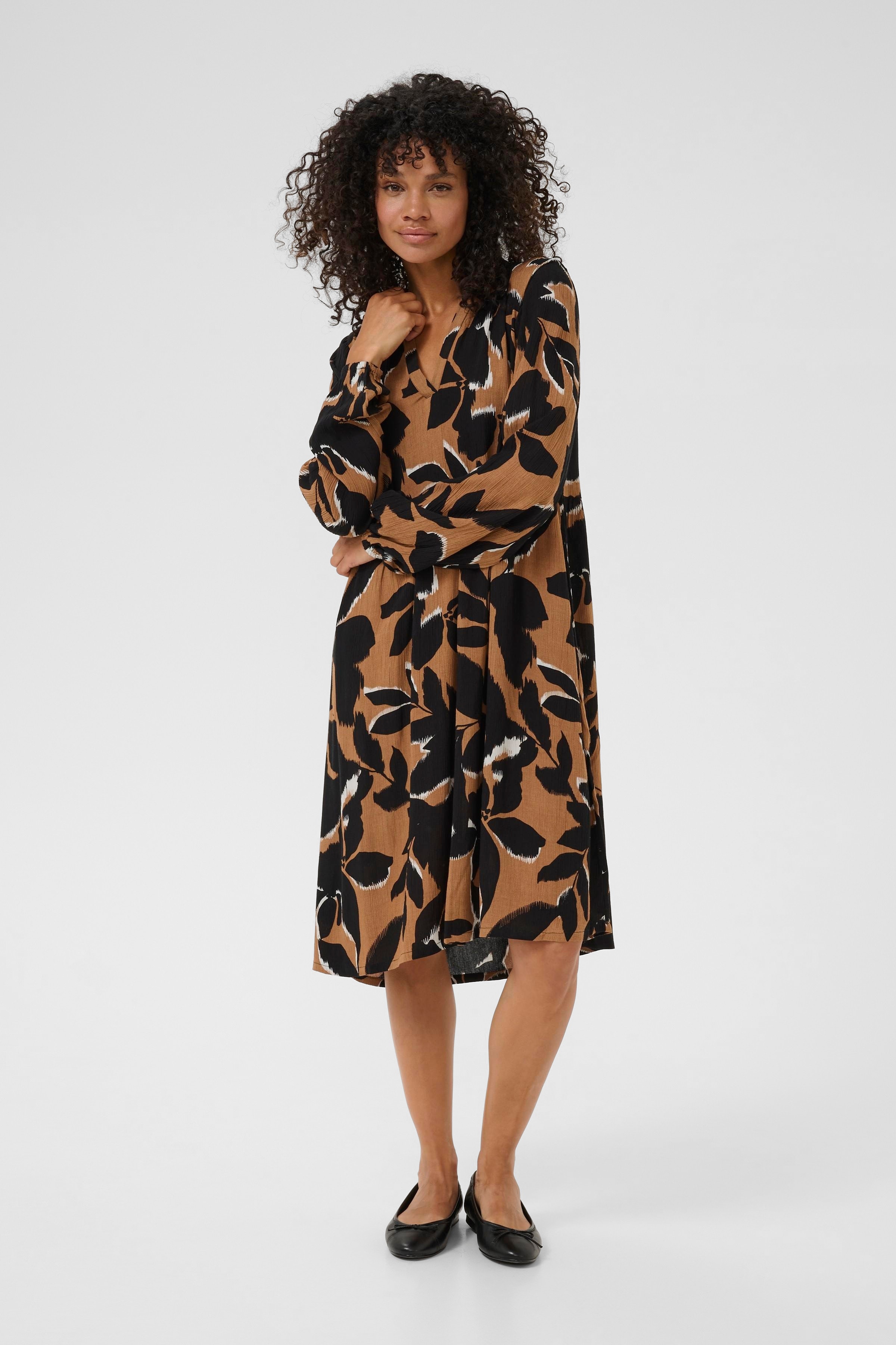 KAlisette Kjole LOOKBOOK FRONT 10510736-108791